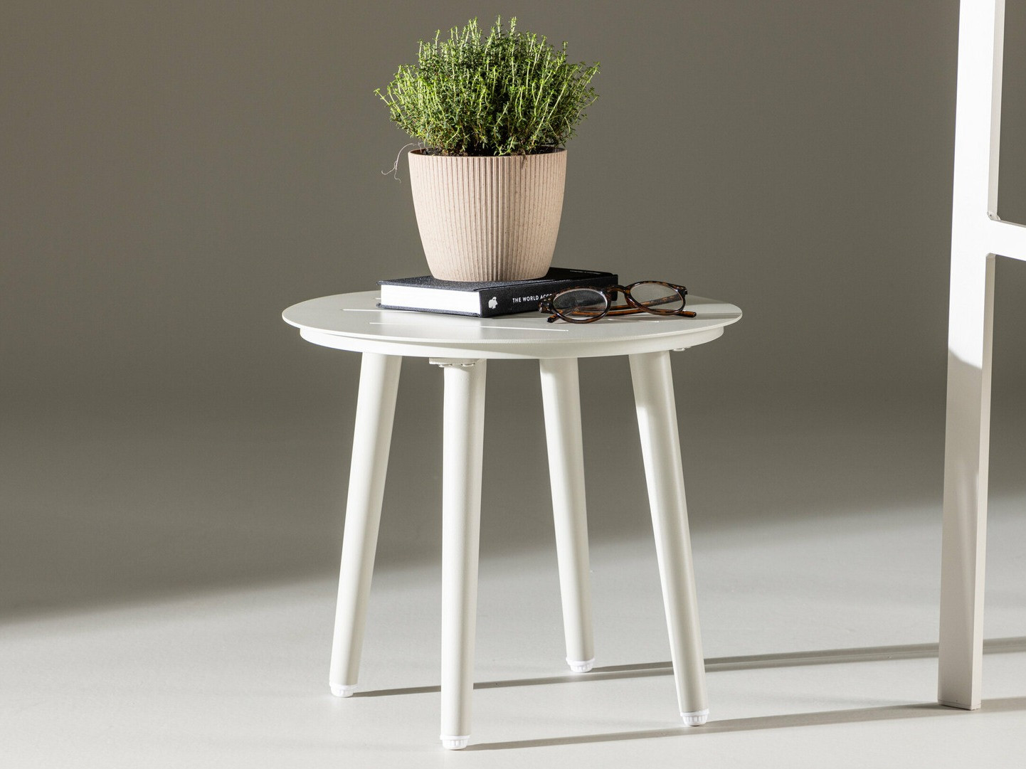 Vrtna mizica Dallas 4652