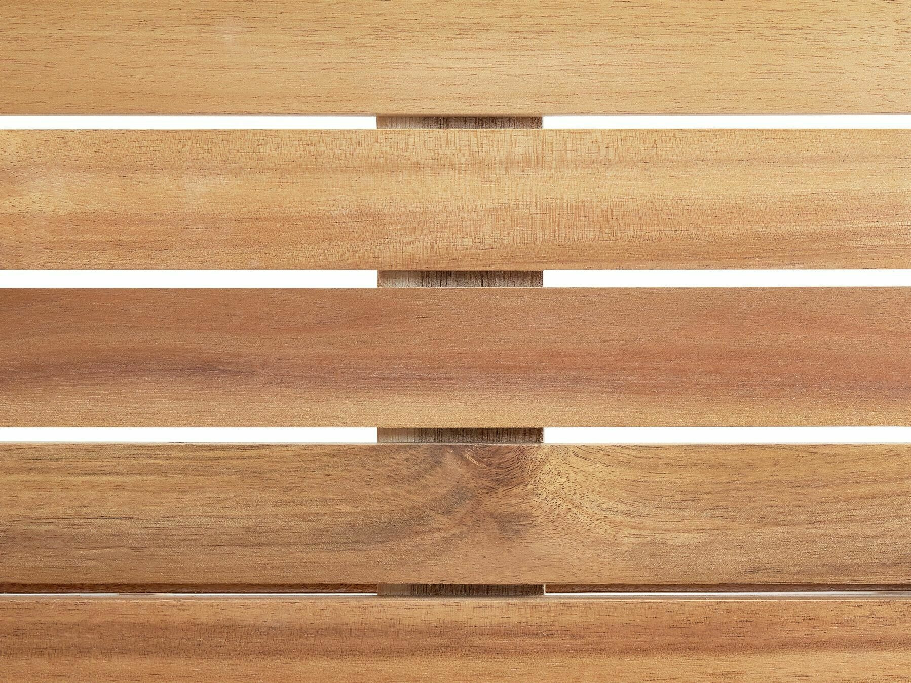 Vrtna miza Bensevu 105