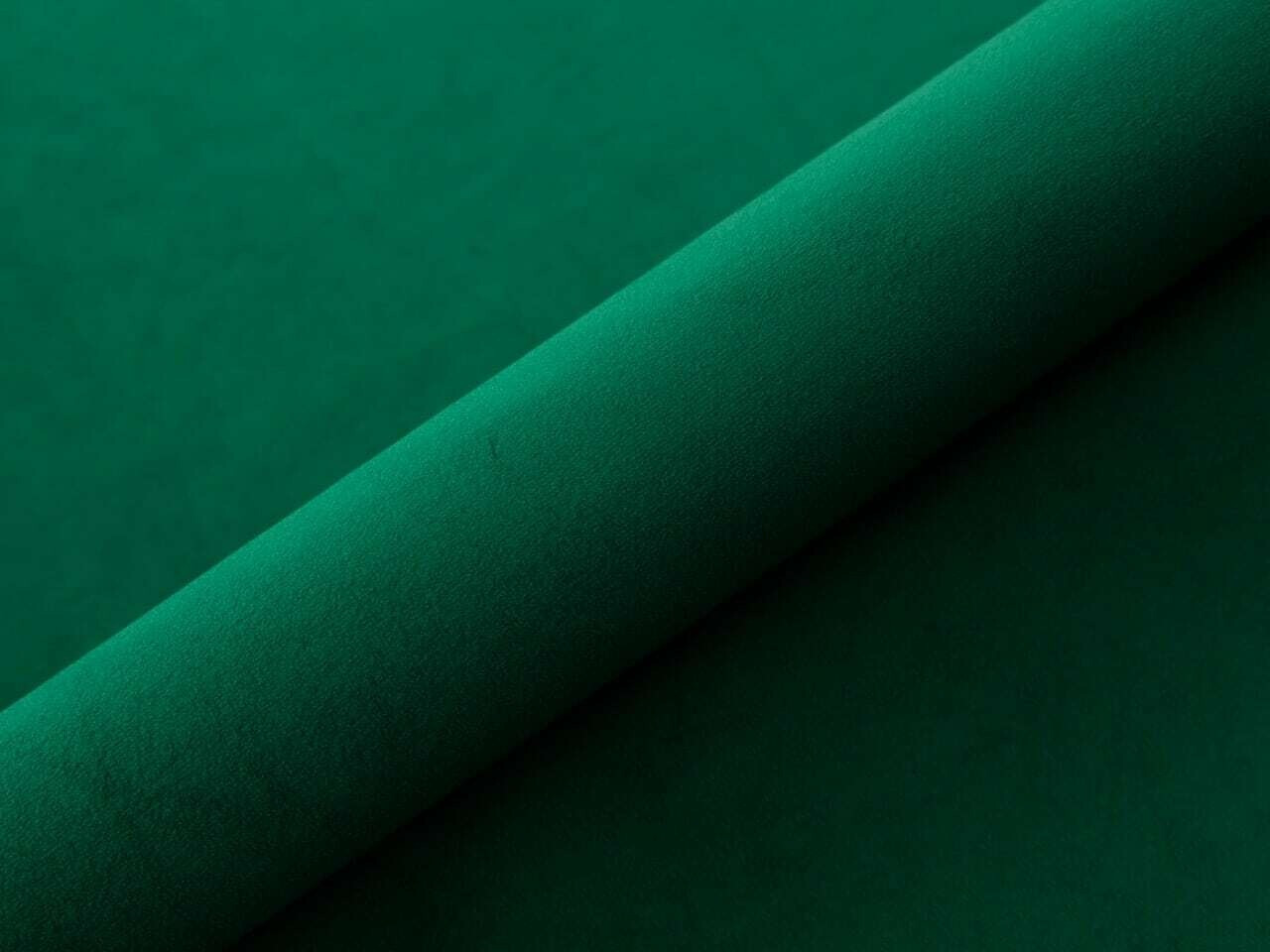 Postelja Martinez 106 (Magic Velvet 2225)