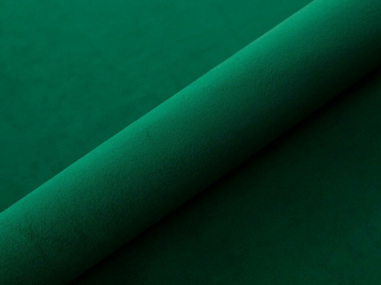 Postelja Martinez 108 (Magic Velvet 2225)