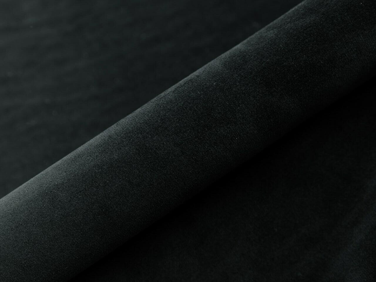 Boxspring postelja Martinez 115 (Magic Velvet 2219)