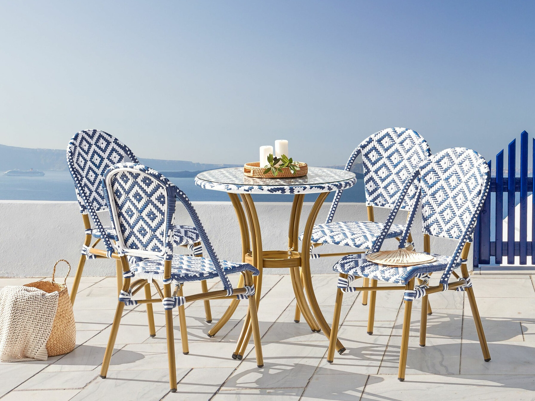 Komplet mize in stolov Berwyn 2479