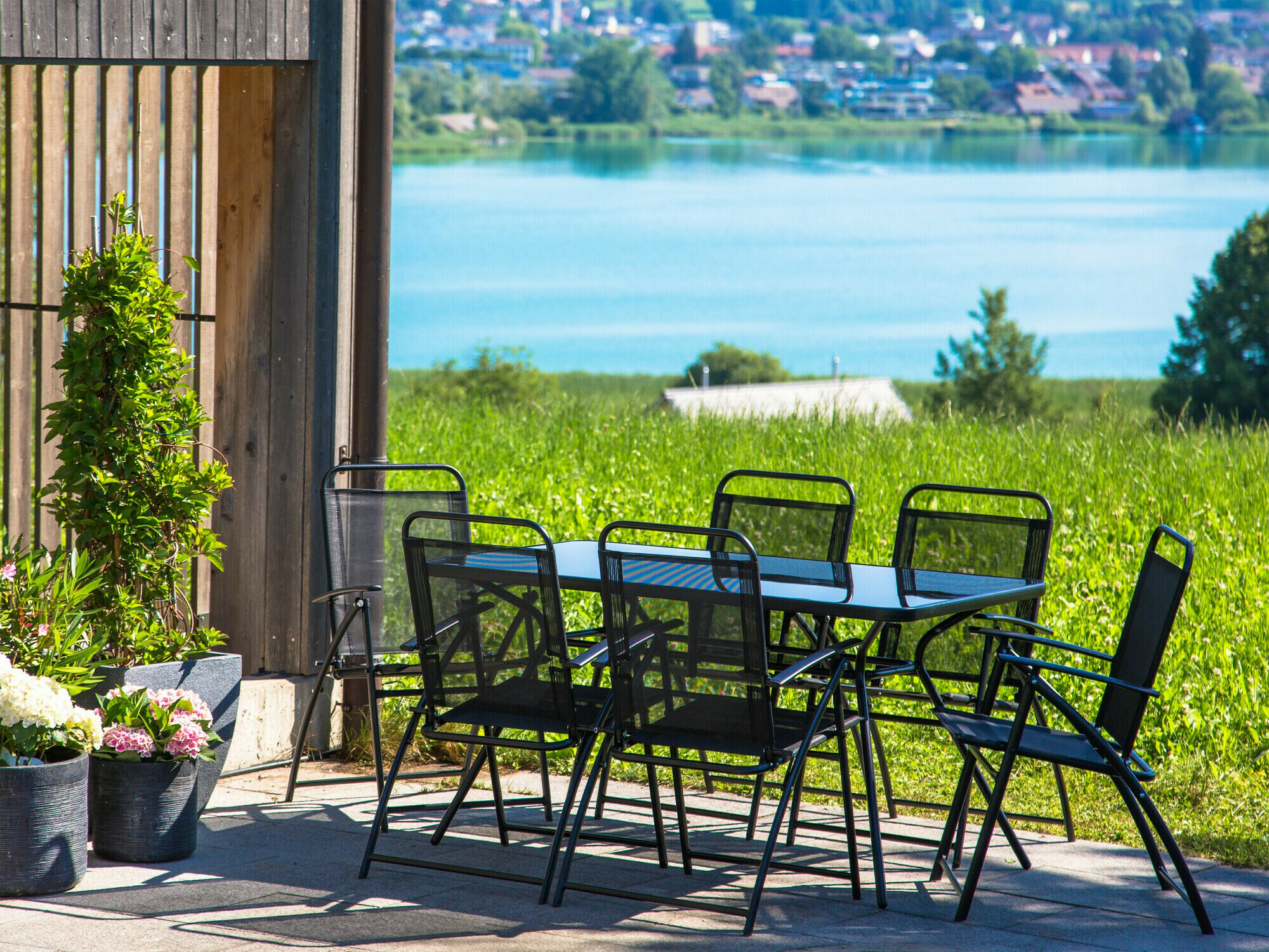 Komplet mize in stolov Berwyn 2499