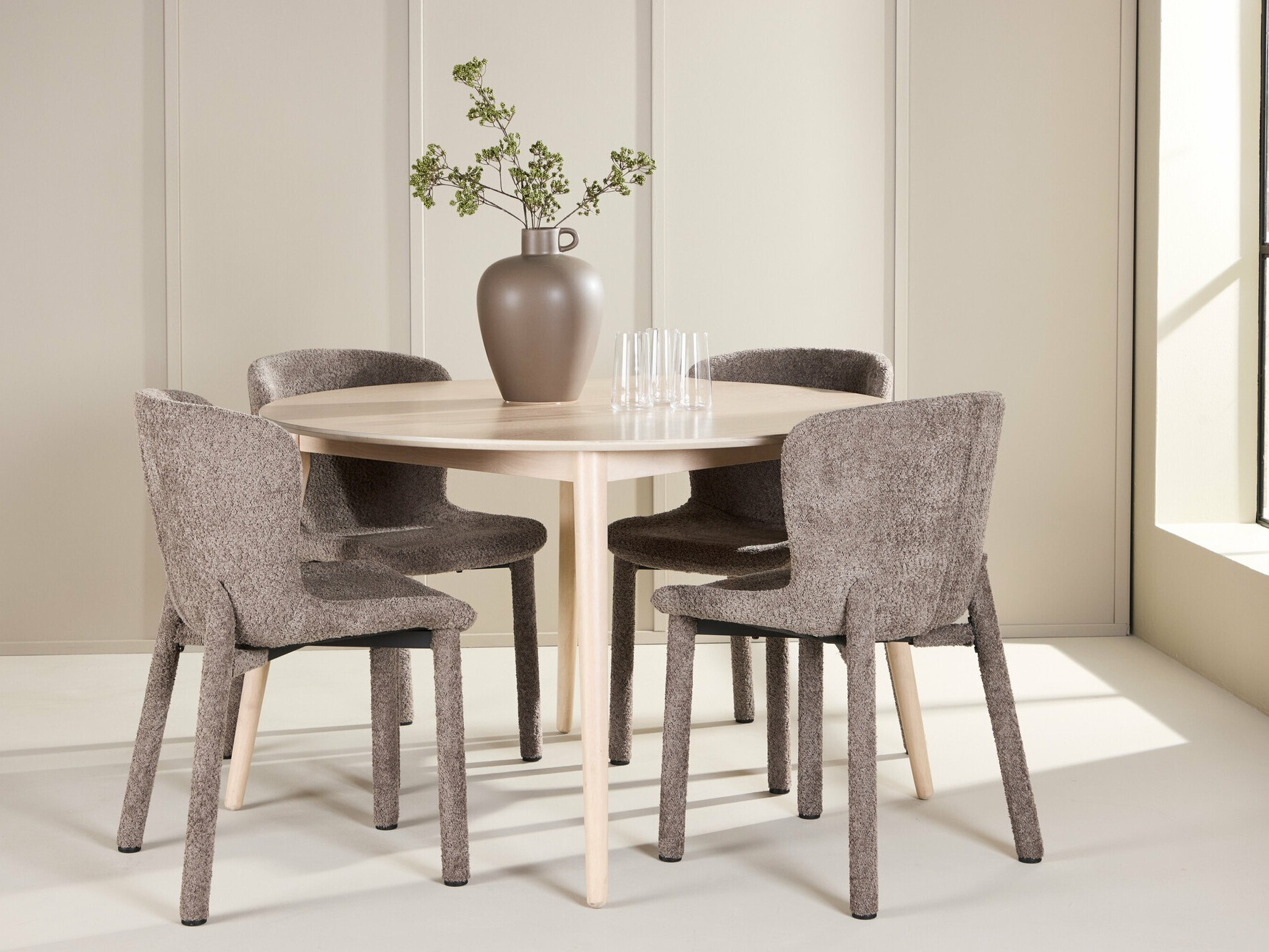 Jedilniški komplet Dallas 4757 (Rjava)