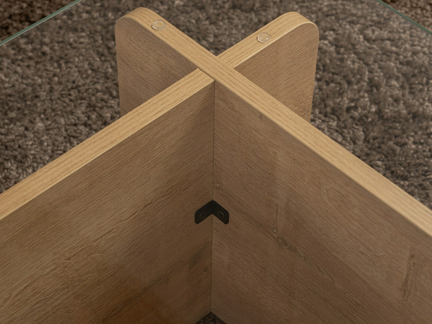 Klubska mizica Novato 113 (Medeni hrast)