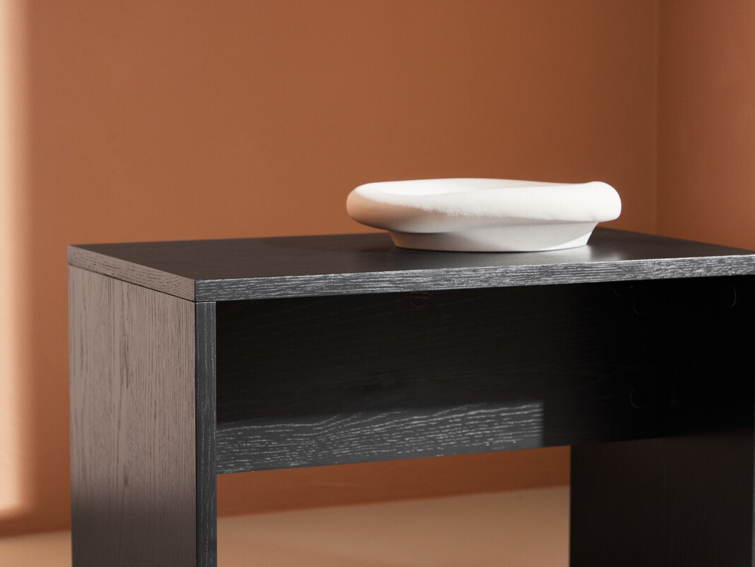 Stranska mizica Dallas 4763 (Črna)