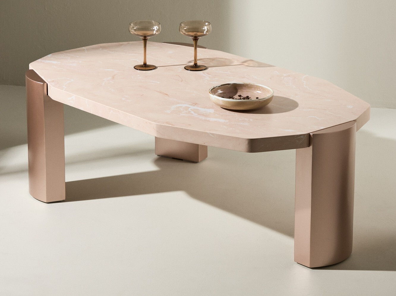 Klubska mizica Dallas 4792 (Bež + Rjavi marmor)