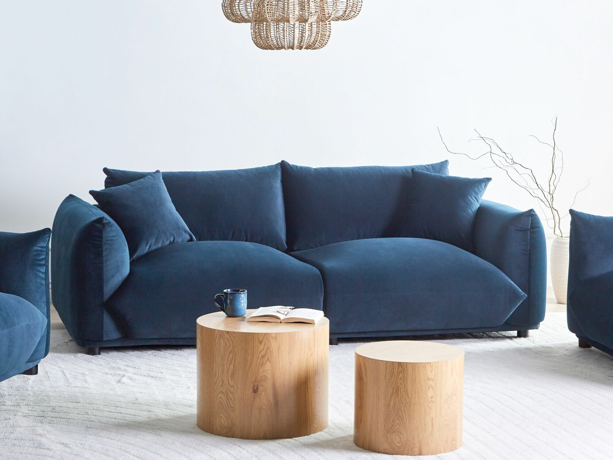 Kavč Berwyn 1360 (Temno modra)