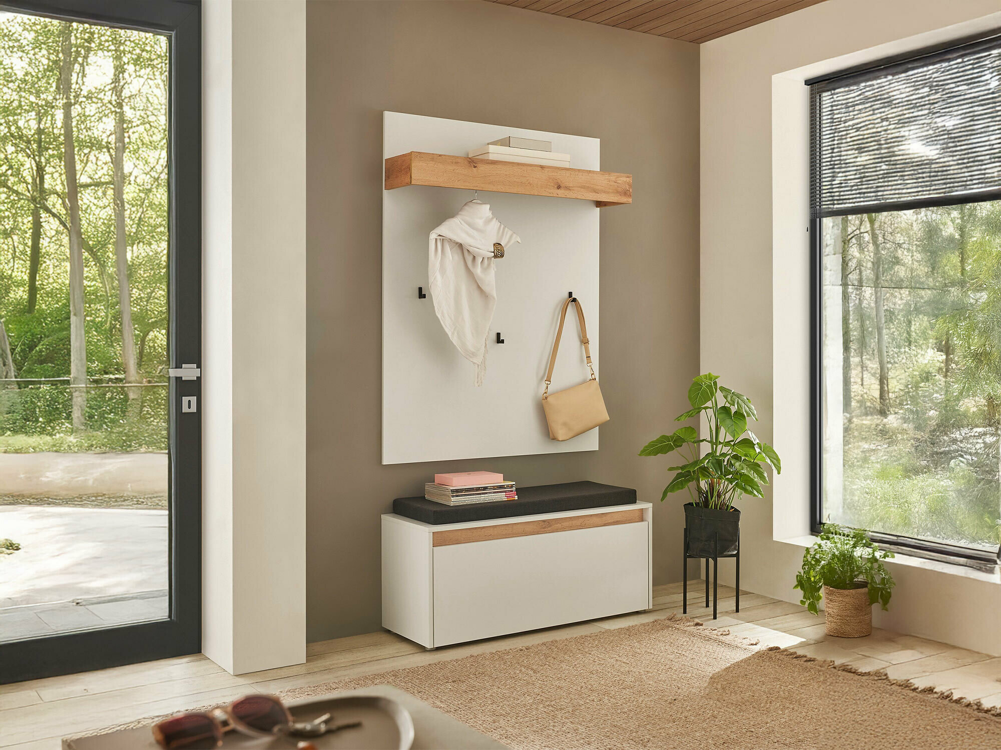 Komplet za predsobo Elbsori 167 (Bela)