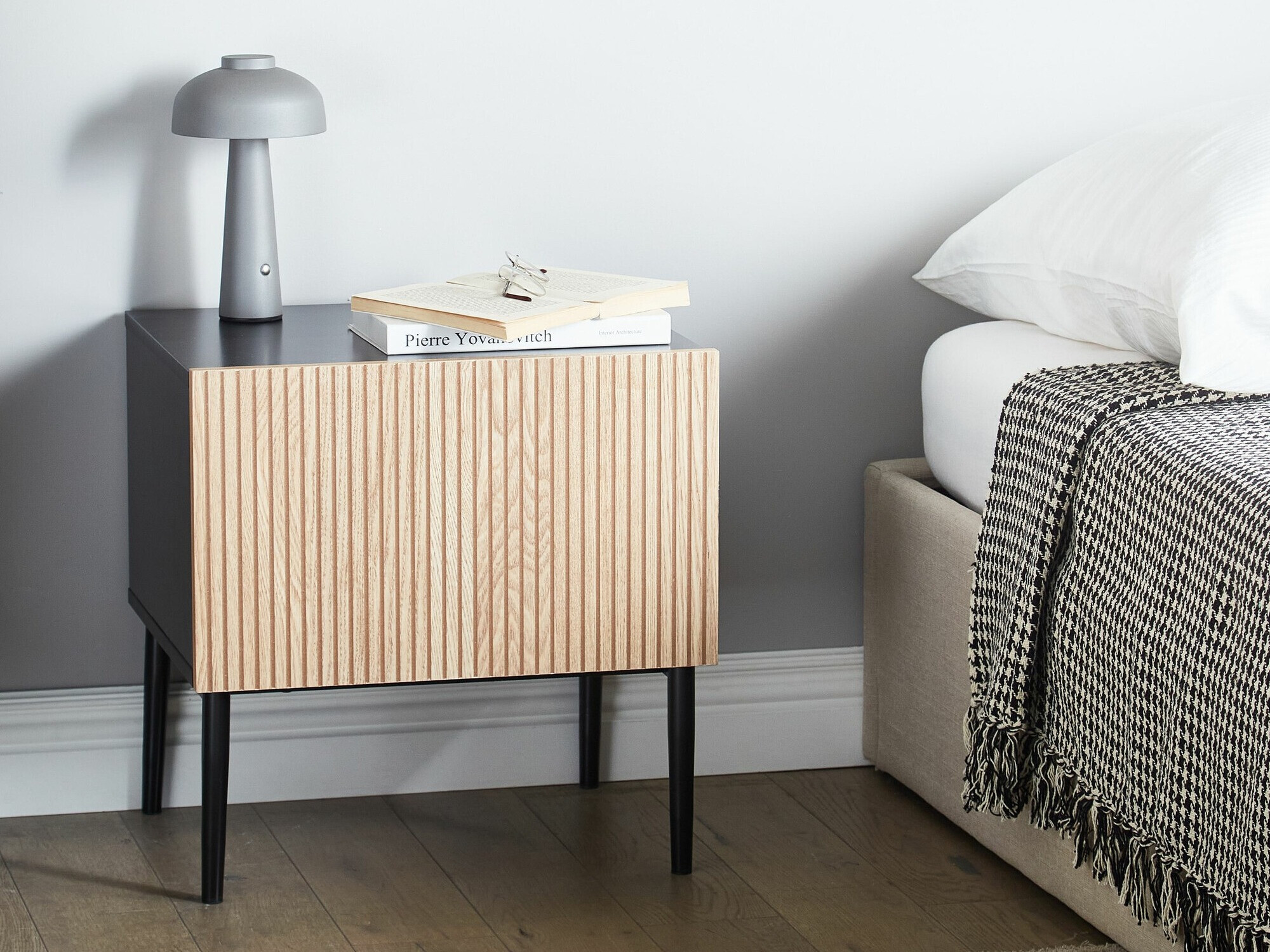 Nočna omarica Floalu 100 (Črna + Rjava)