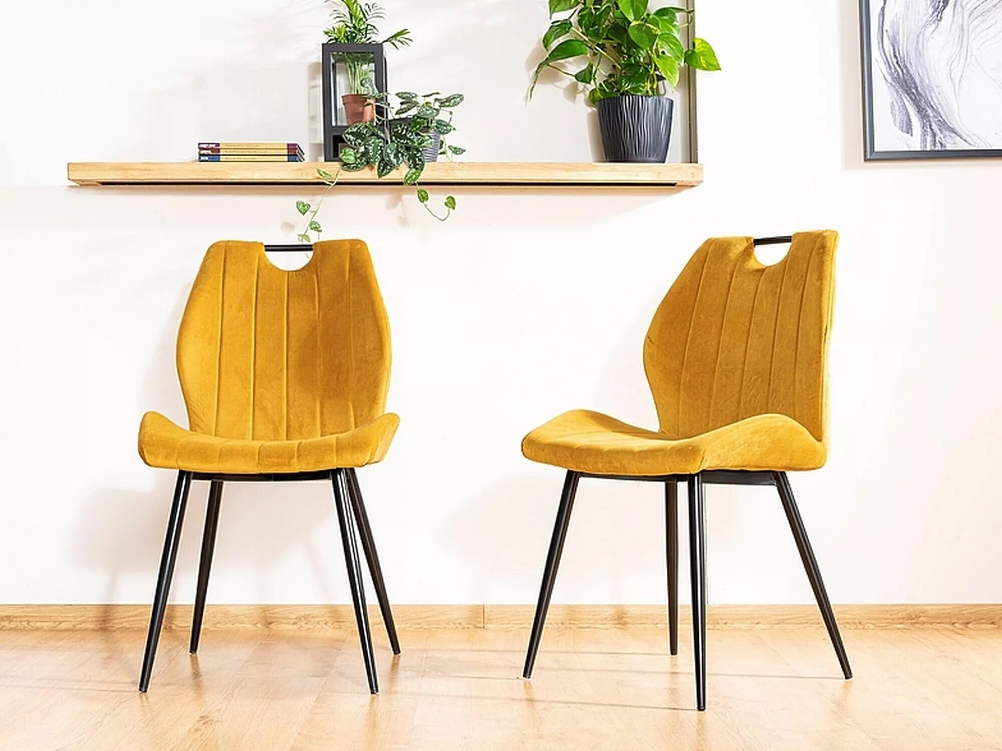 Stol Detroit 716 (Rumena)