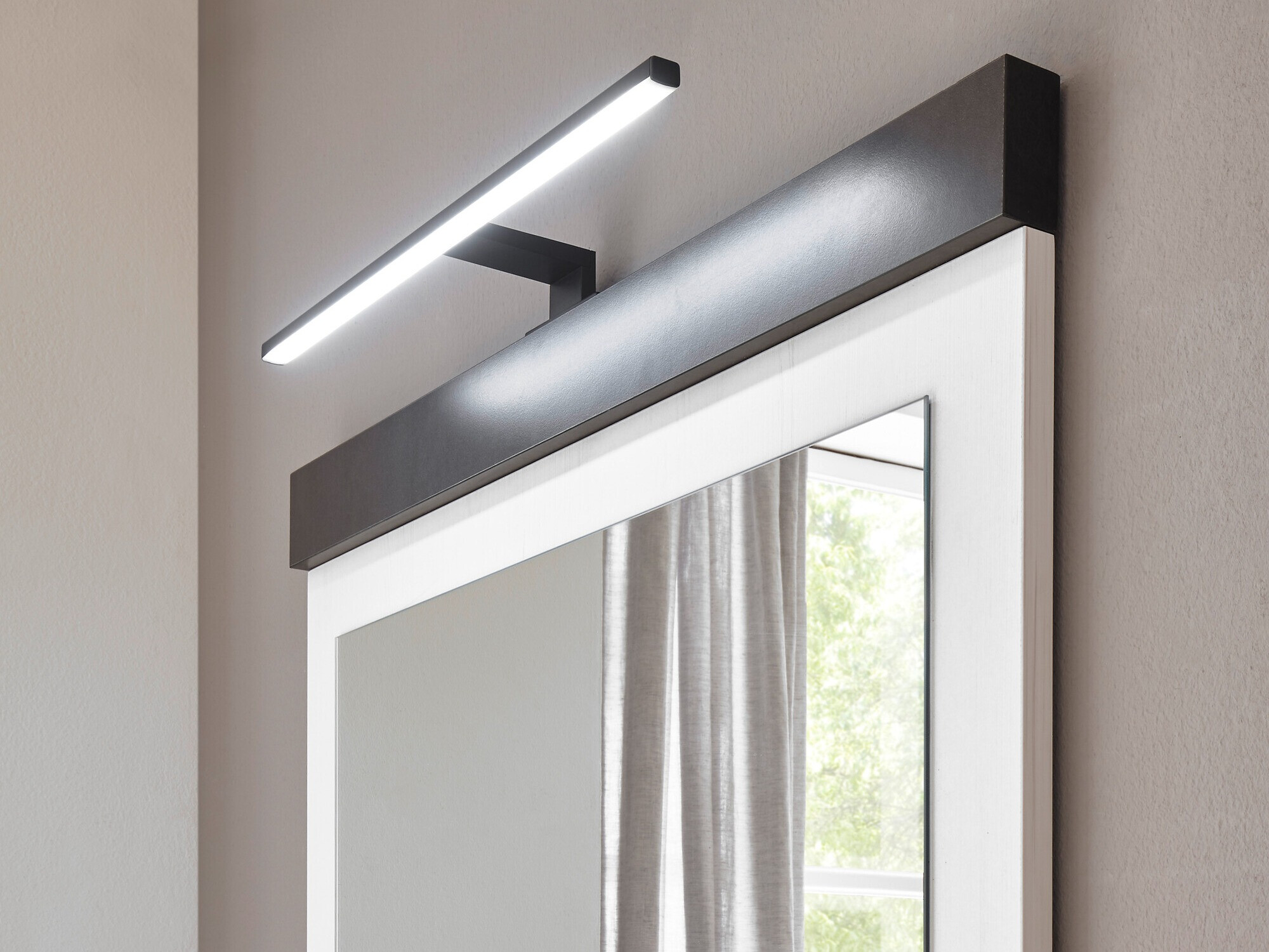 Kopalniško ogledalo Cirtale 135 (Beljen bor + Antracit)