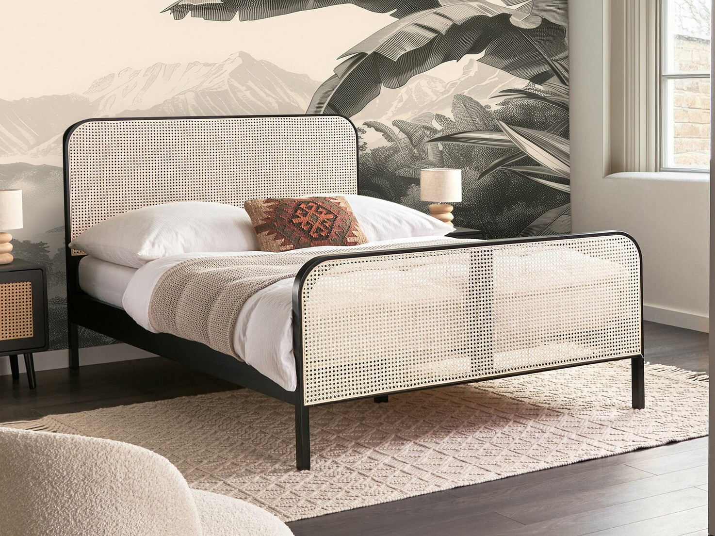 Postelja Berwyn 2613 (Črna)