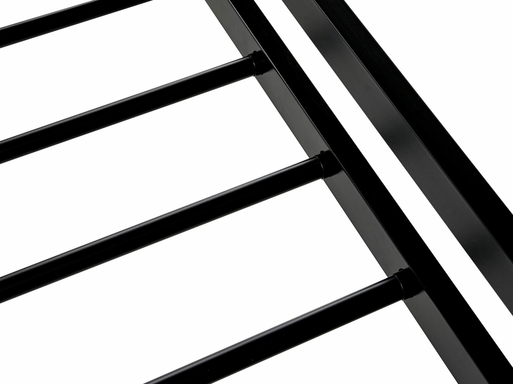 Postelja Berwyn 2615