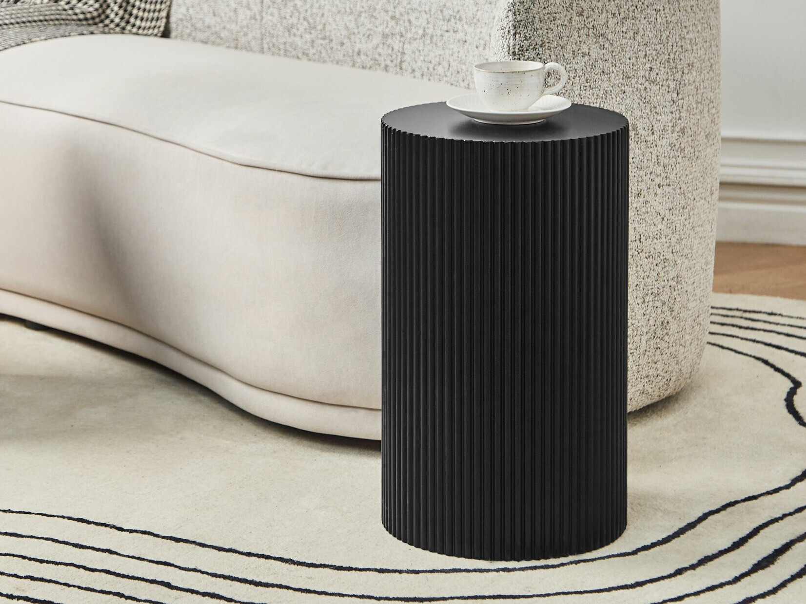 Stranska mizica Berwyn 2636 (Črna)