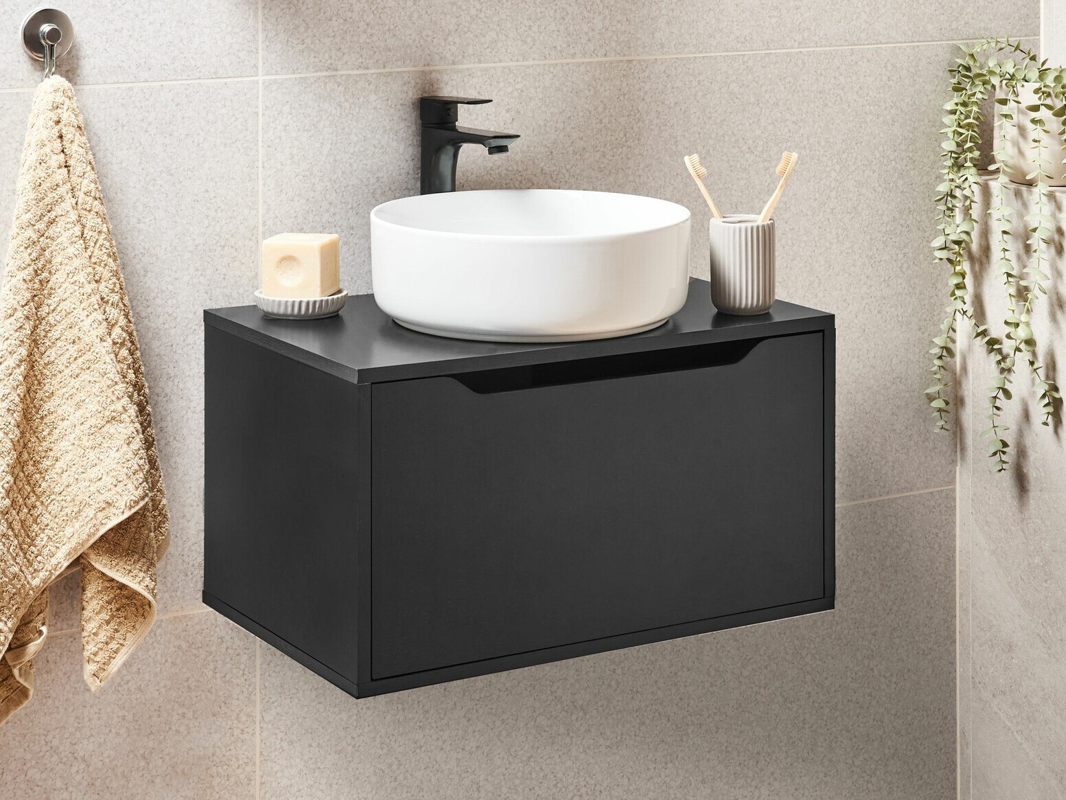 Viseča kopalniška omarica za umivalnik Berwyn 2644 (Črna)