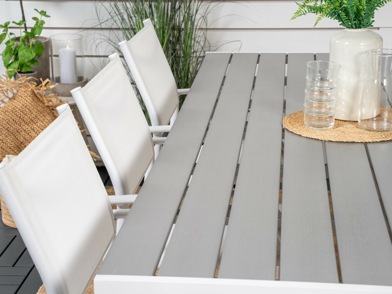 Komplet mize in stolov Dallas 2327