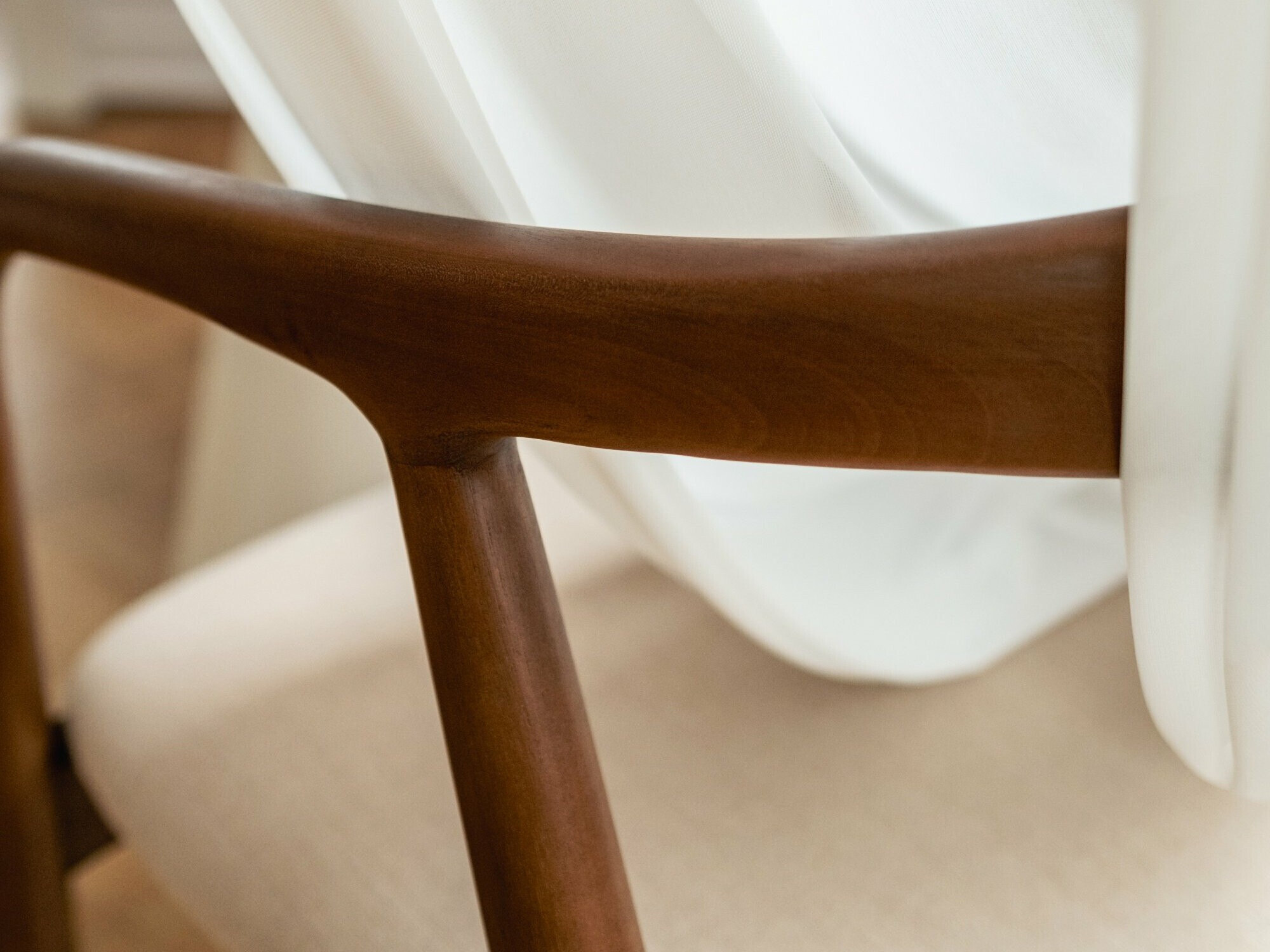 Stol Burleson 247 (Oreh + Bež)