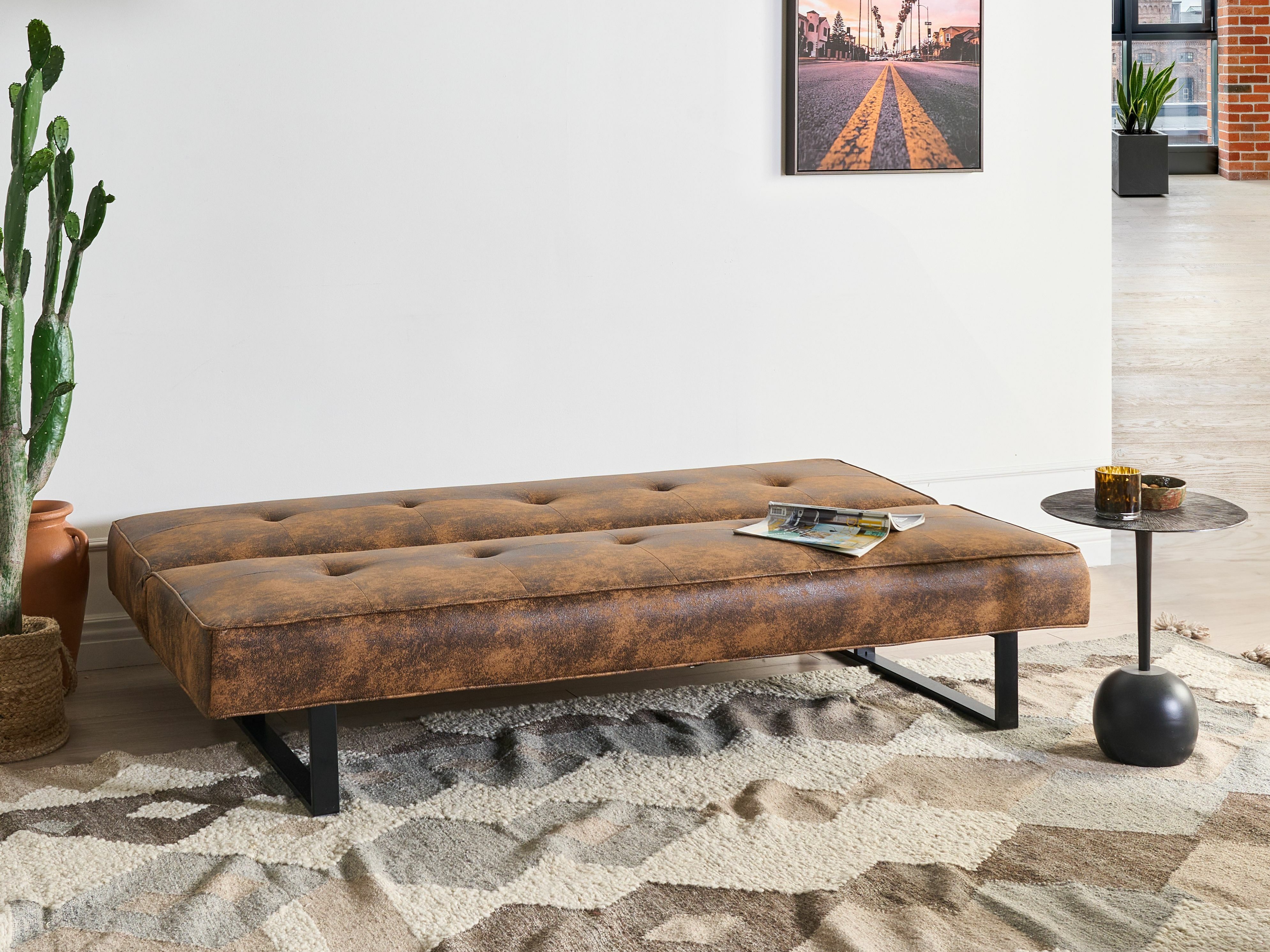 Raztegljiv kavč Berwyn 2120 (Temno rjava)