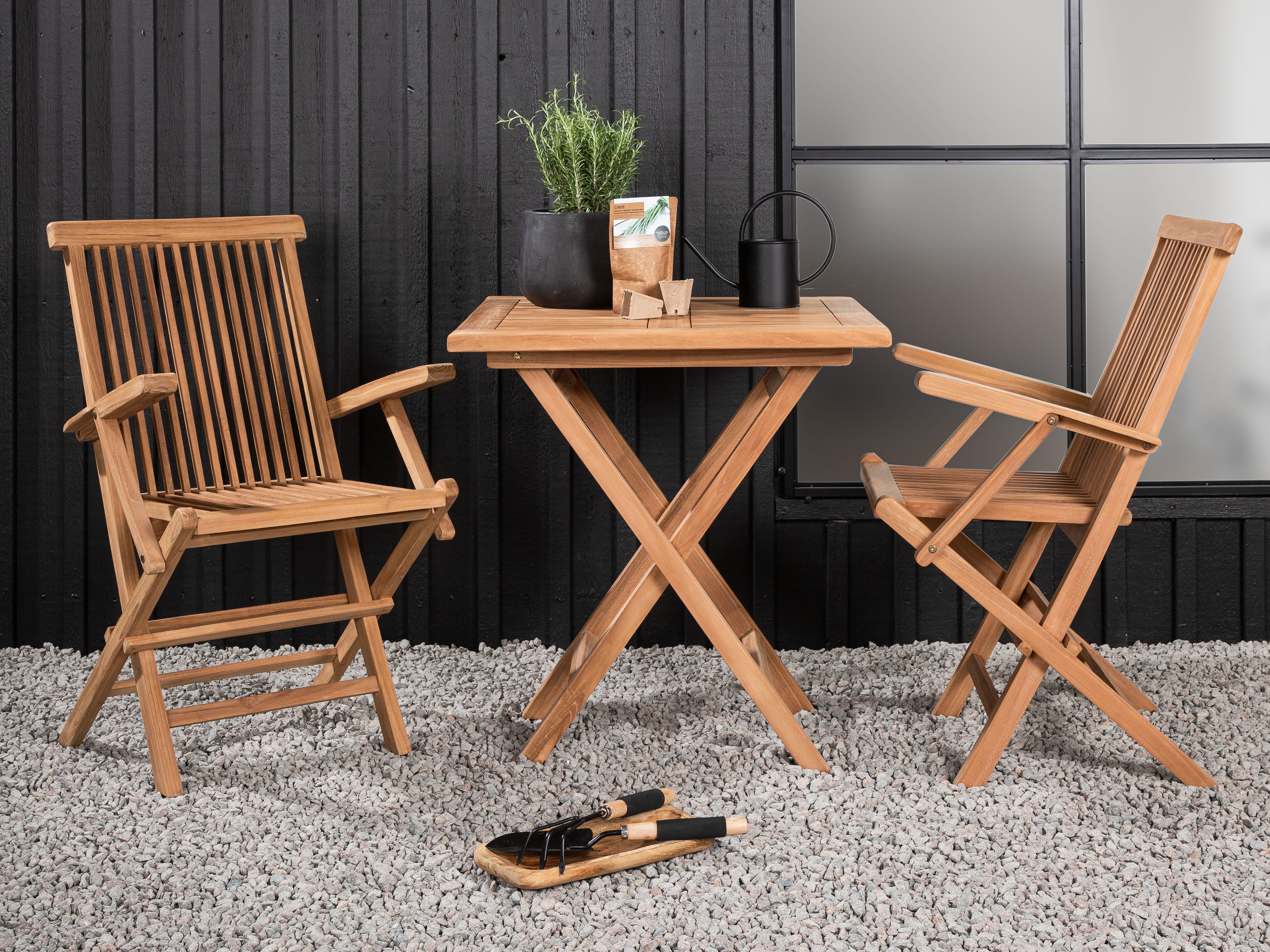 Vrtna miza Nunova 128