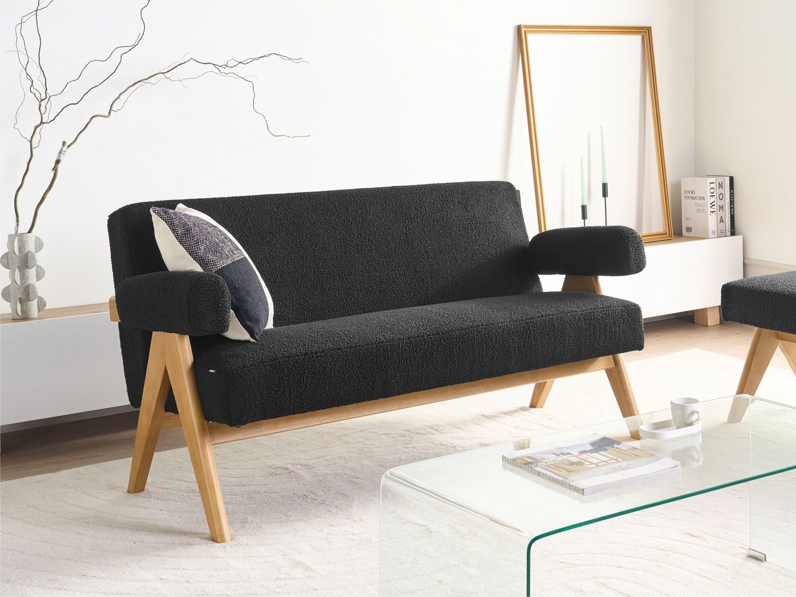 Klop z oblazinjenjem Berwyn 2713 (Črna + Svetel les)