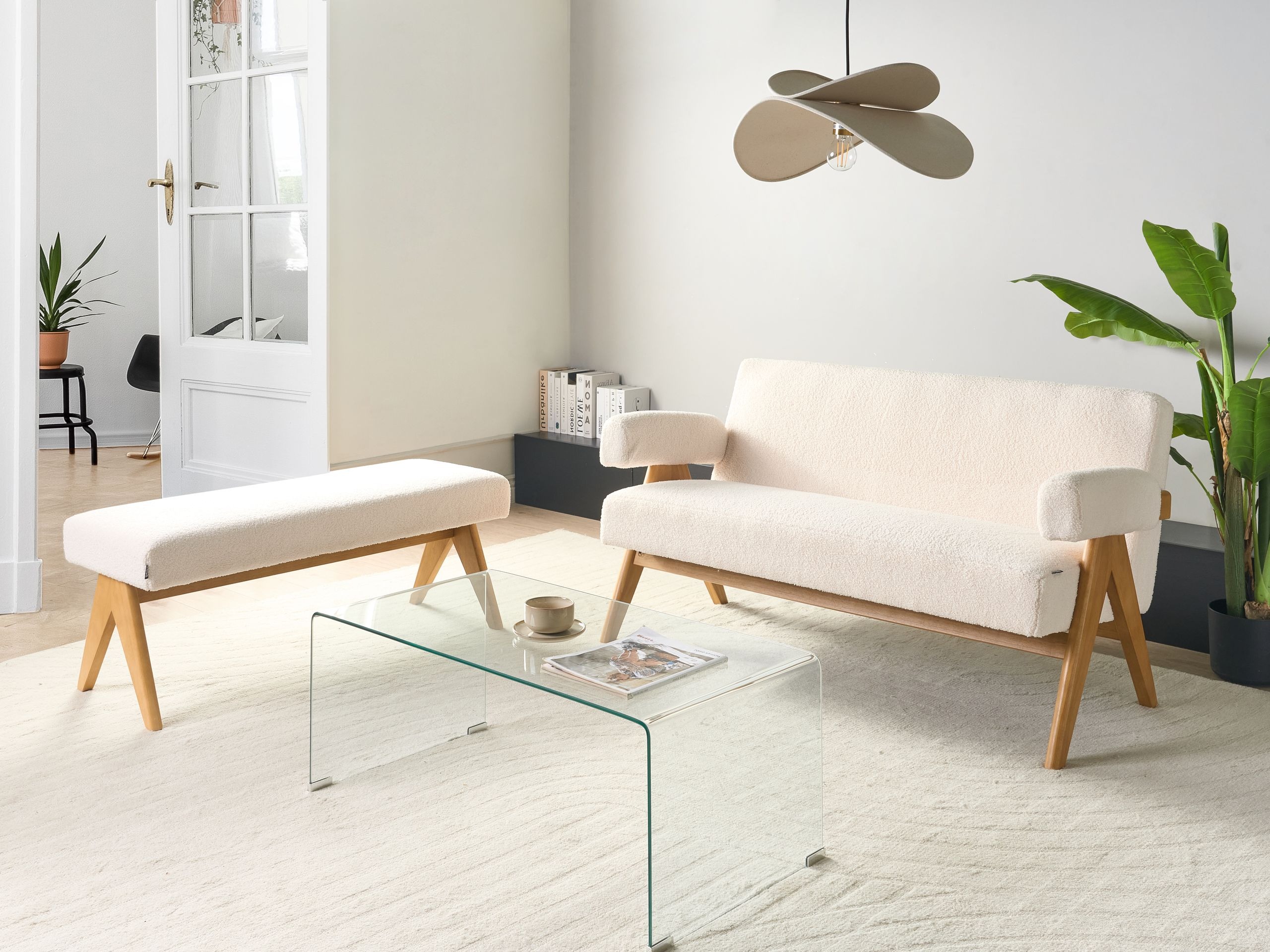 Klop z oblazinjenjem Berwyn 2714 (Bela + Svetel les)