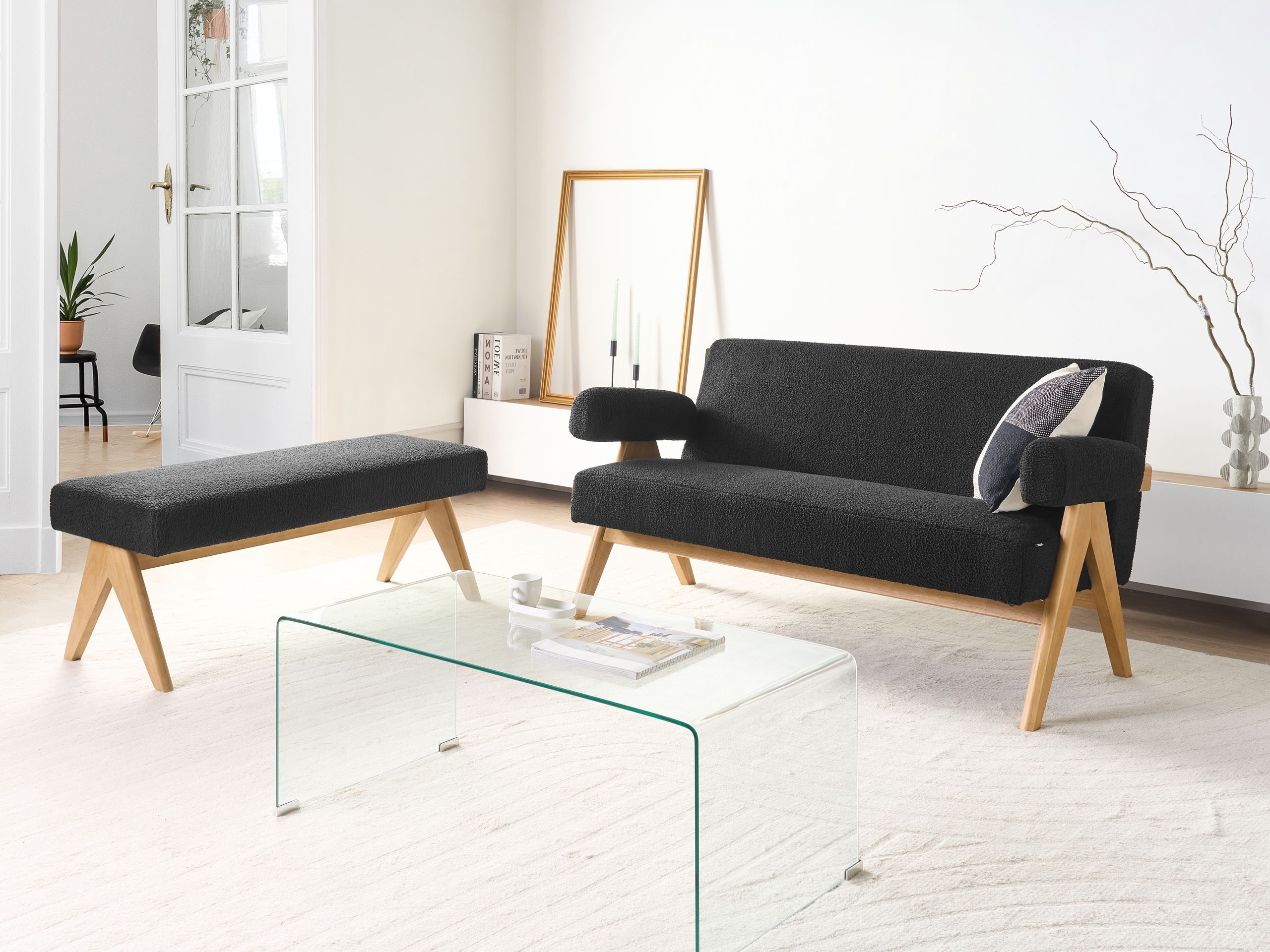 Klop z oblazinjenjem Berwyn 2714 (Črna + Svetel les)