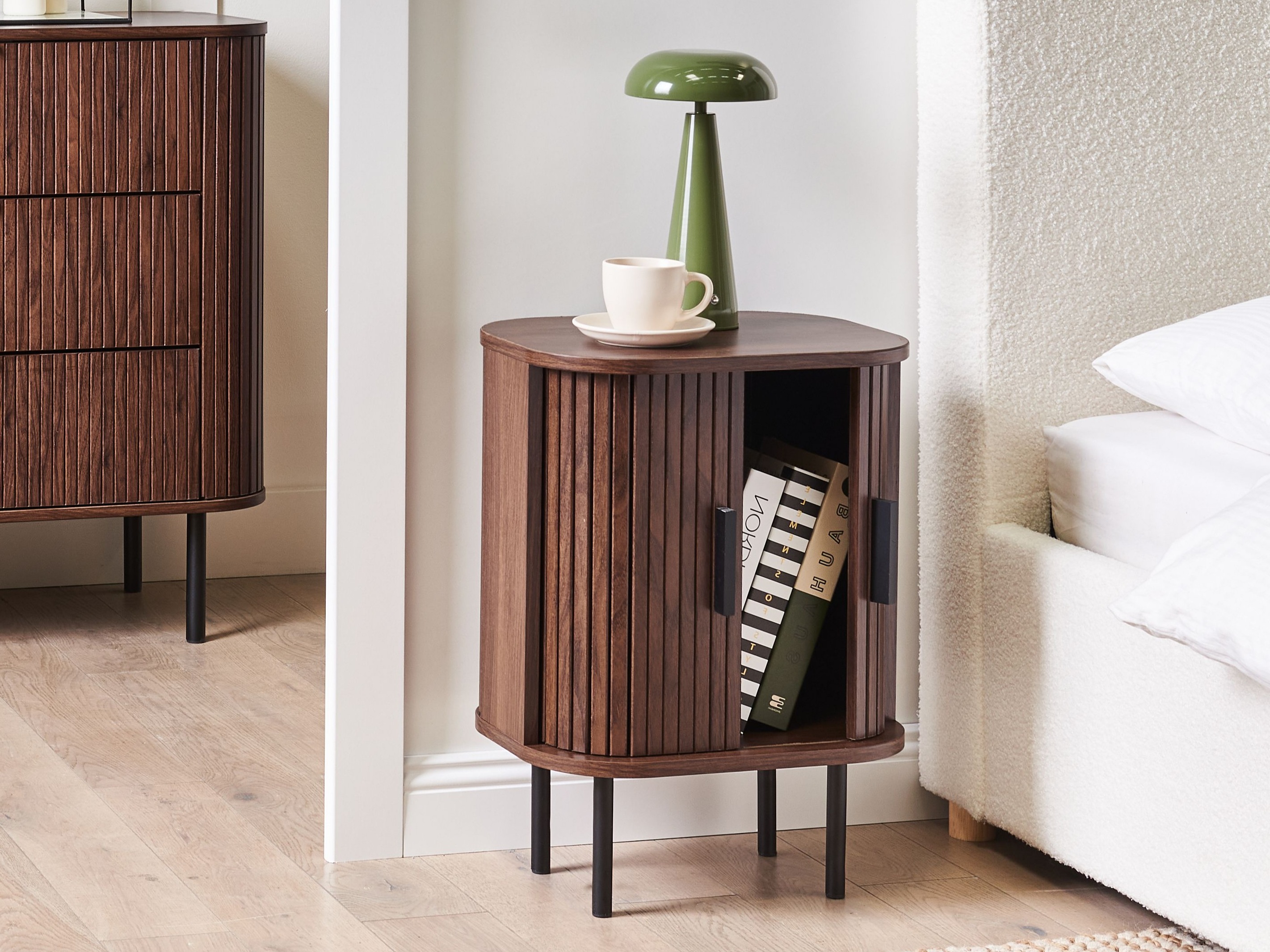 Nočna omarica Fencalu 111 (Temno rjava)