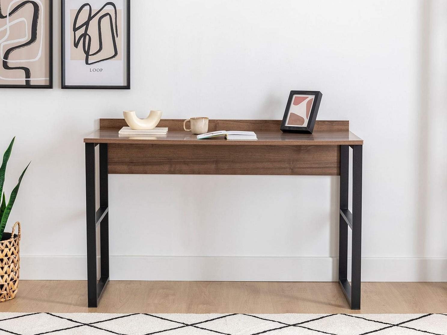 Pisalna miza Kailua 2606