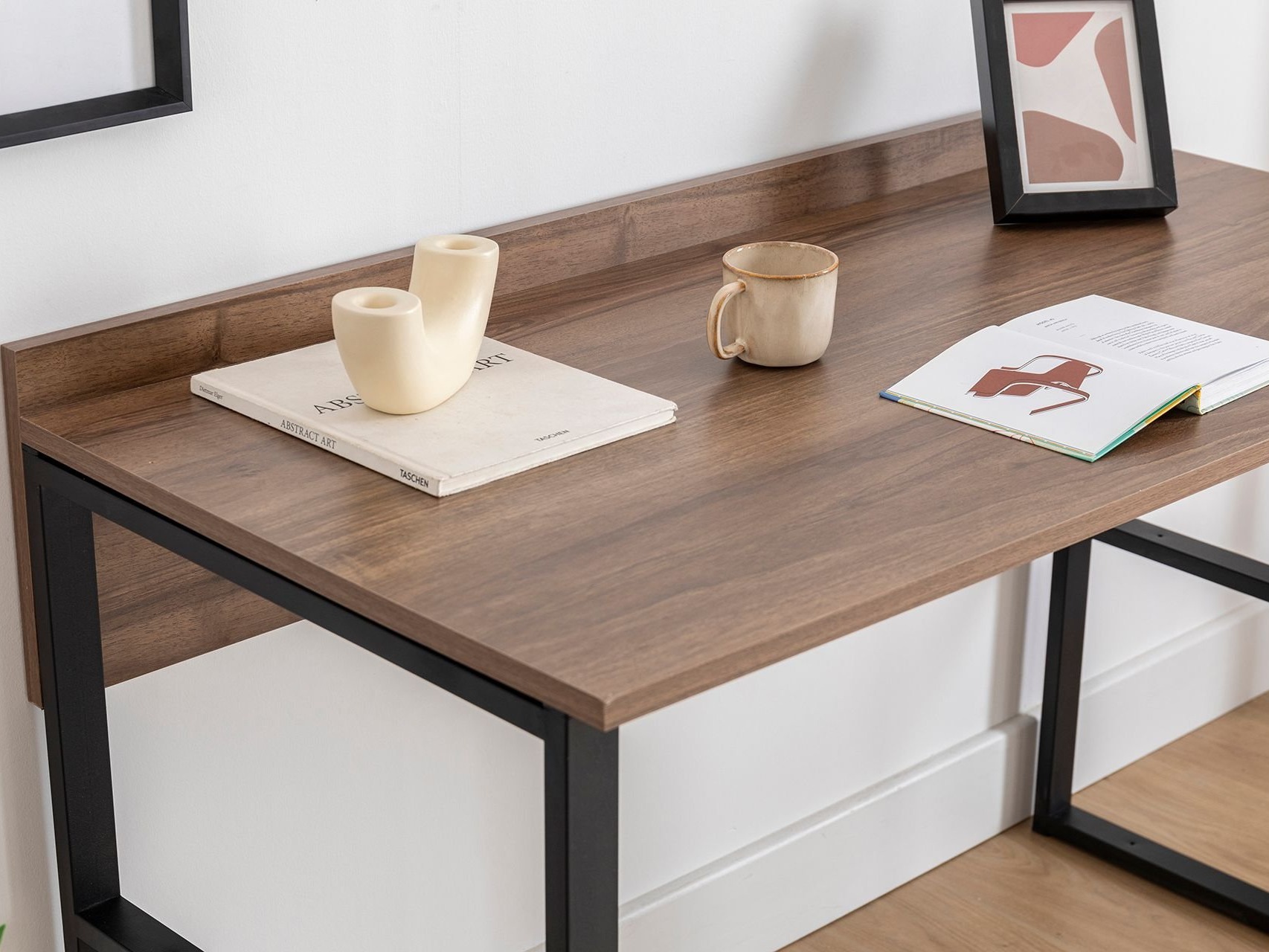 Pisalna miza Kailua 2606