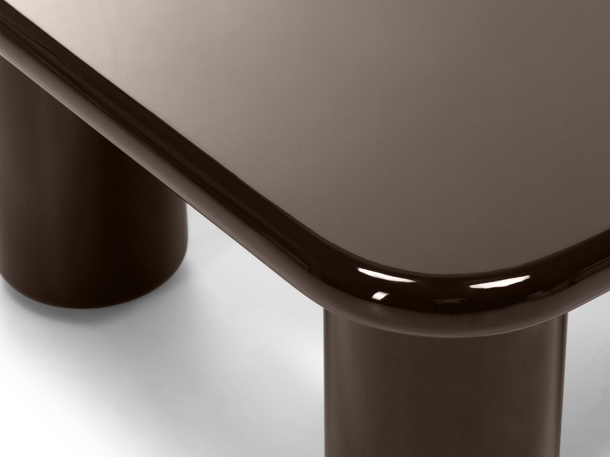 Klubska mizica Burleson 331 (Rjava)