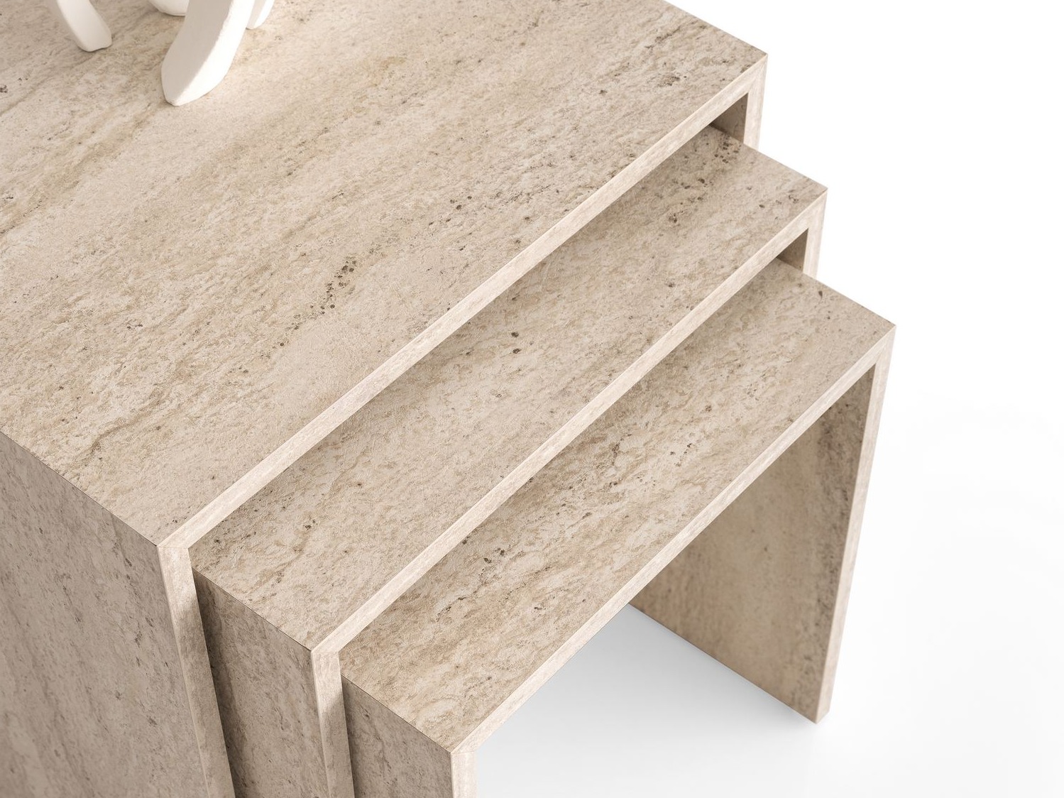 Komplet klubskih mizic Levsone 104