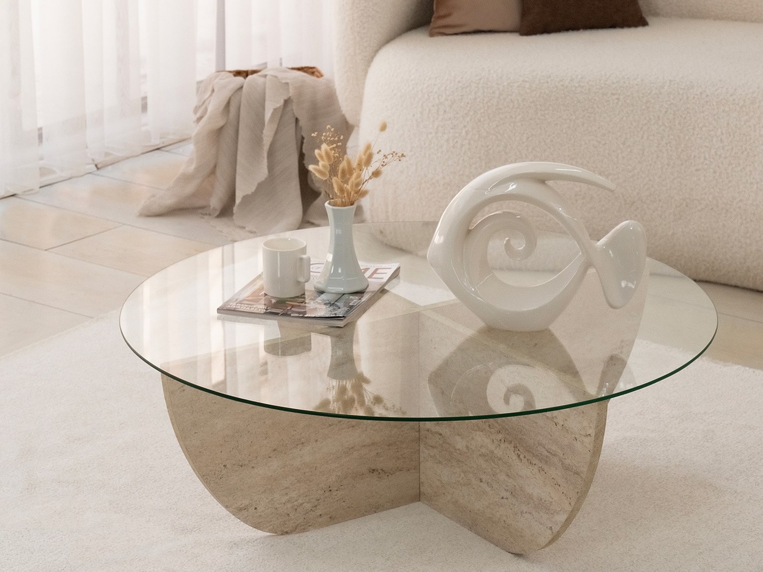 Klubska mizica Kailua 411 (Svetel travertin)