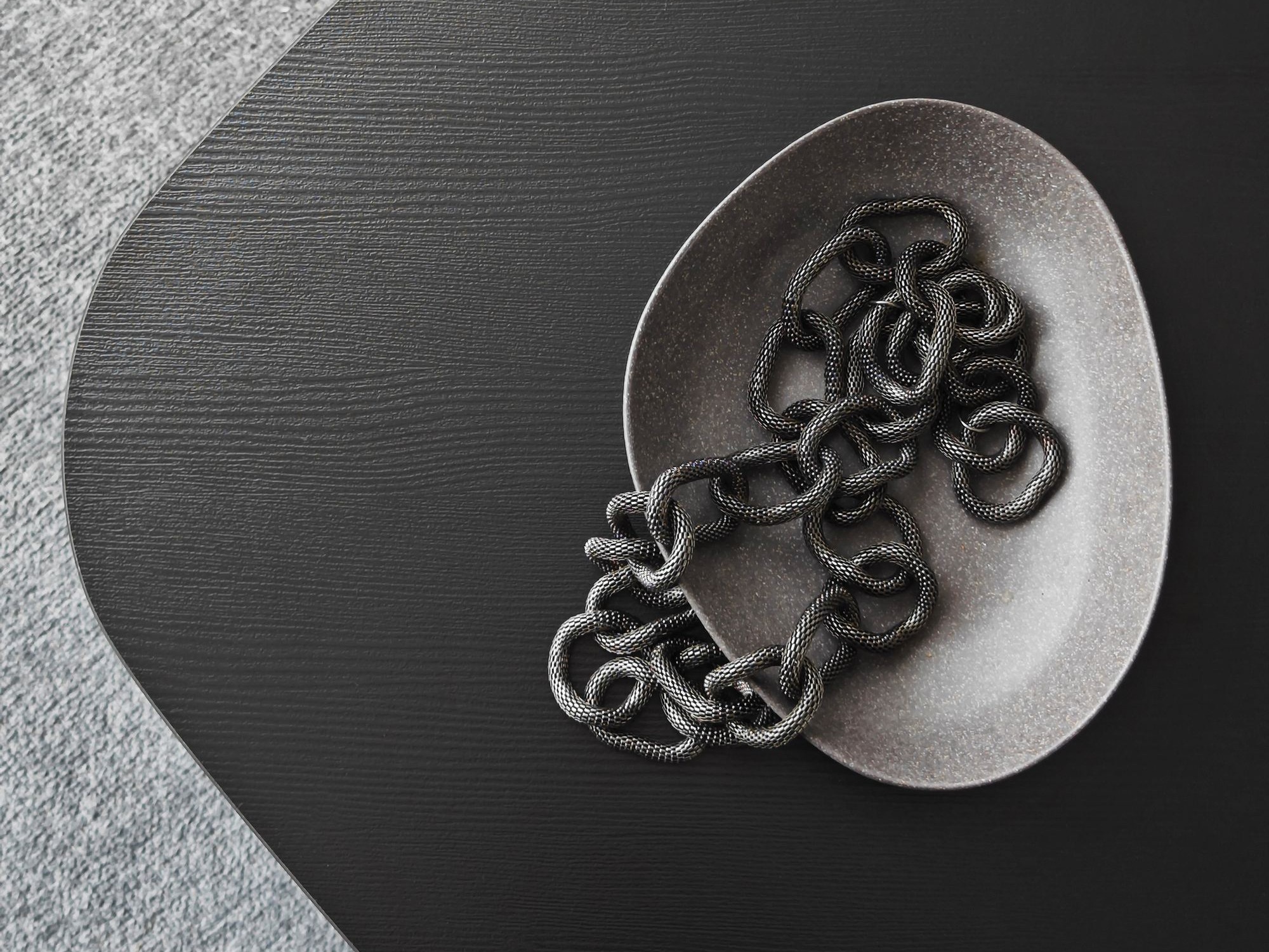 Komplet klubskih mizic Kailua 2638 (Črna)