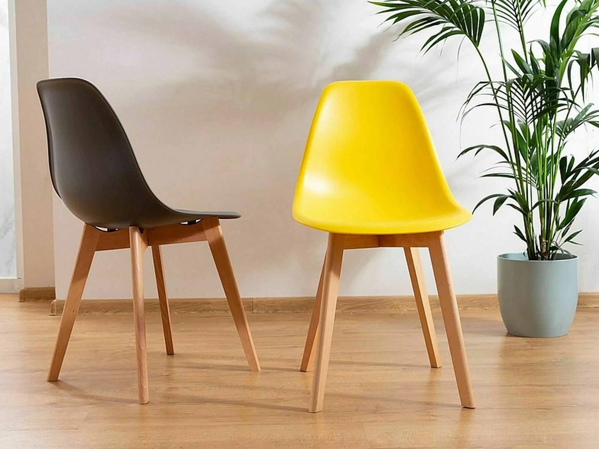 Stol Detroit 834 (Črna)