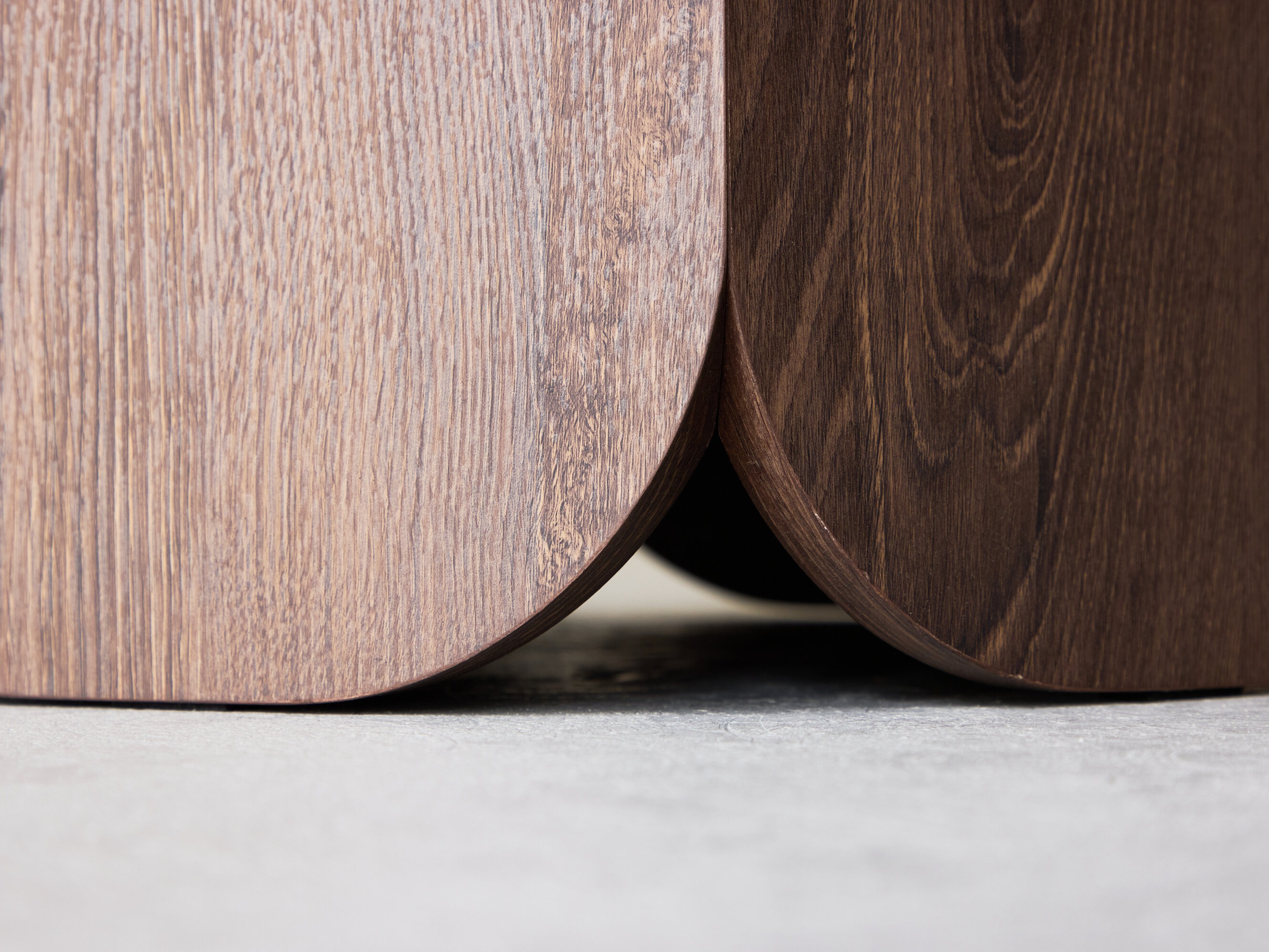 Klubska mizica Dallas 4871 (Črni hrast)