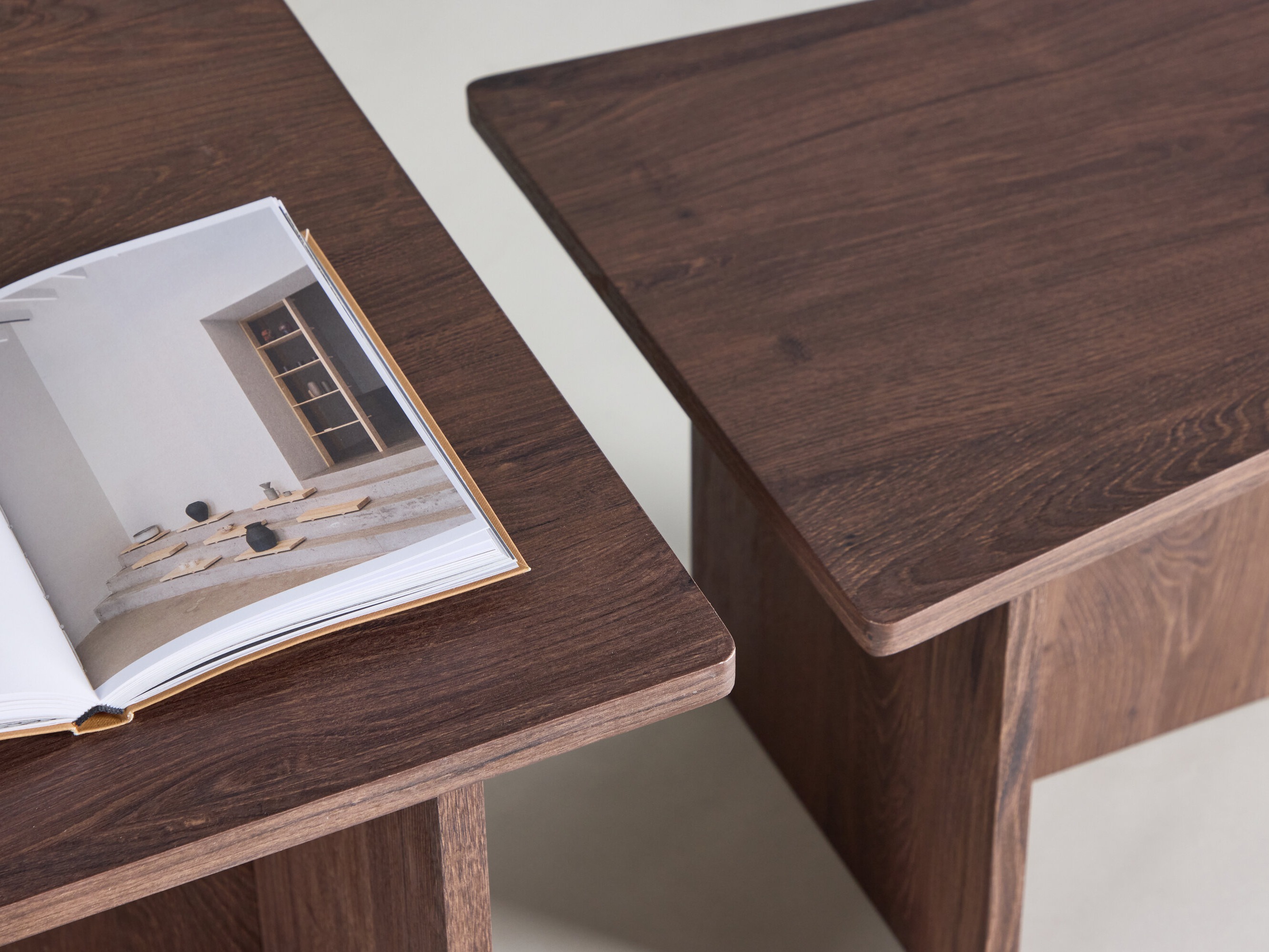 Komplet klubskih mizic Dallas 4880 (Temno rjava)