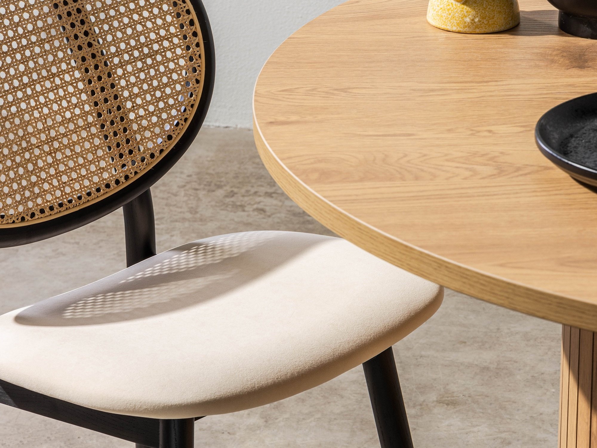 Stol Burleson 347 (Črna + Bež)