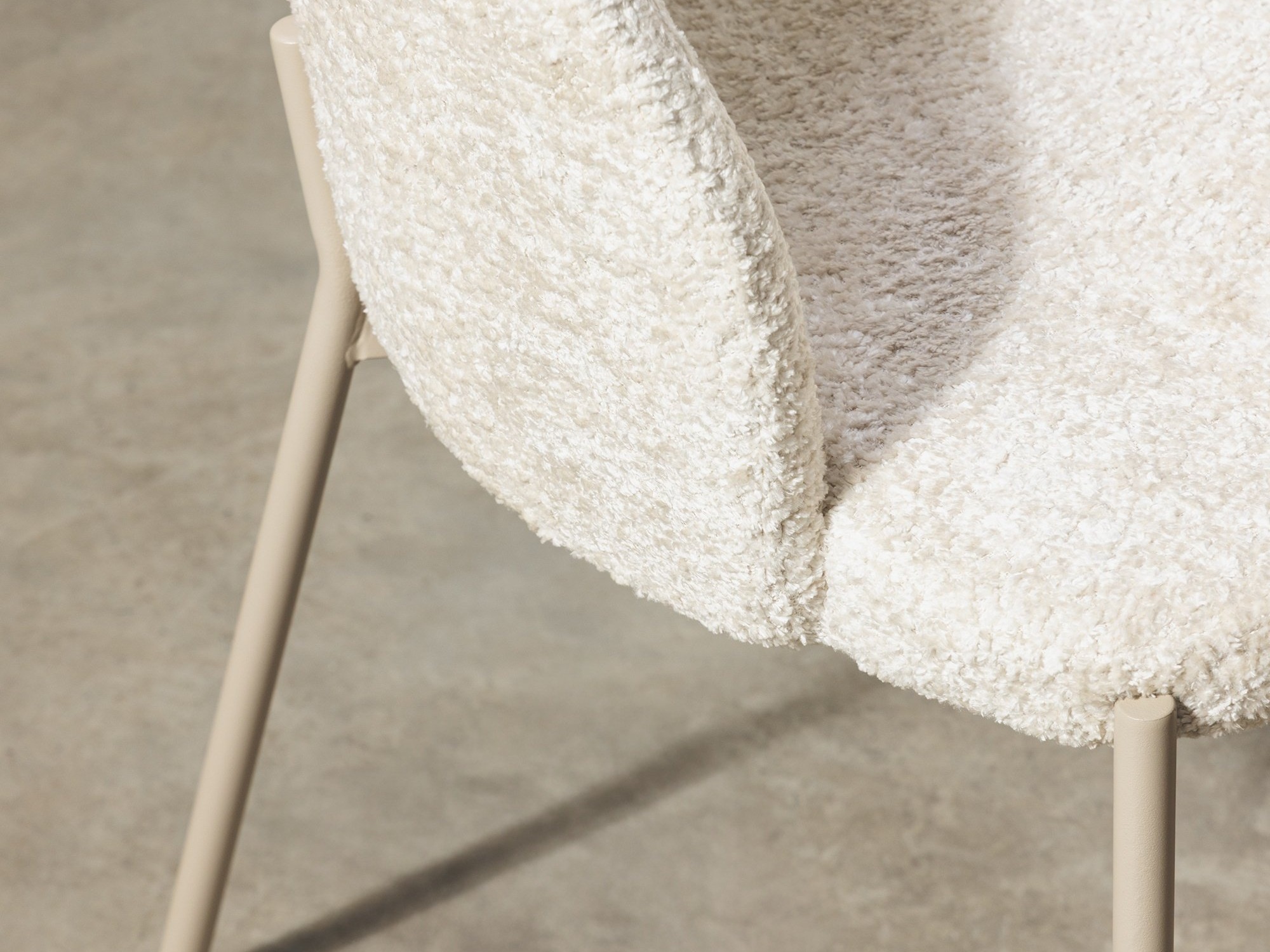 Stol Burleson 390 (Svetlo bež)