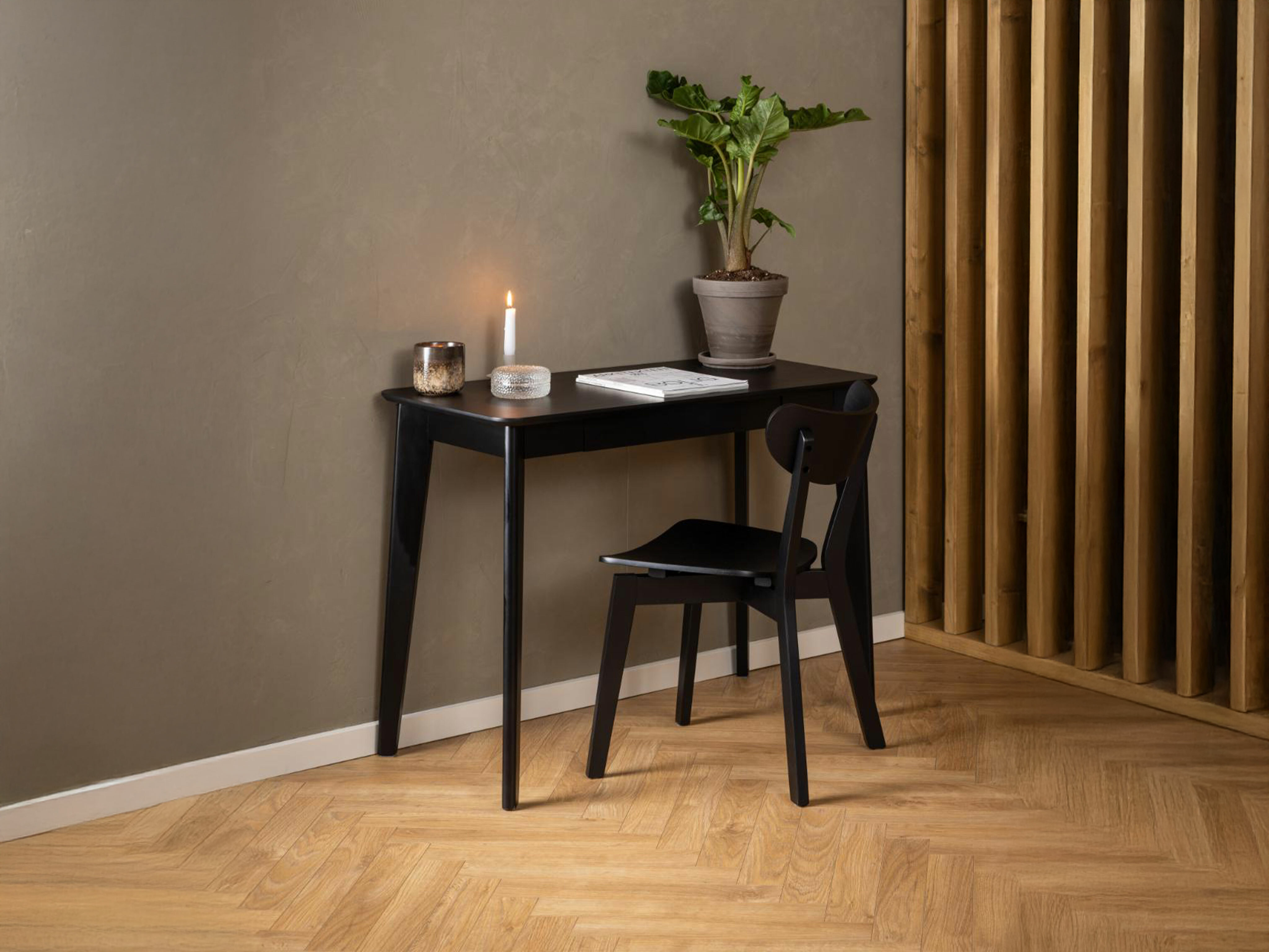 Stol Norsica 319 (Črni hrast + Črna)