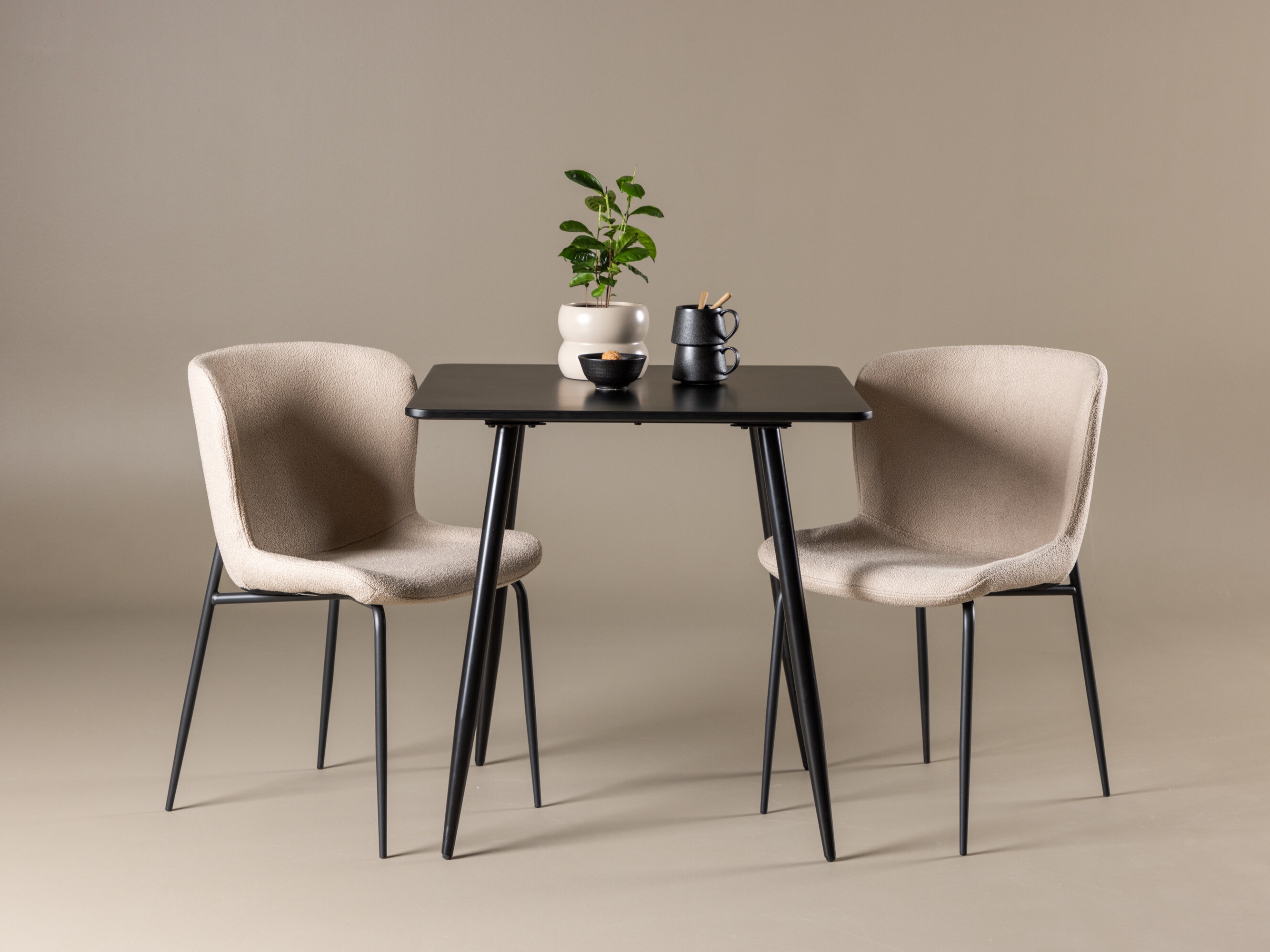 Jedilniški komplet Dallas 4910 (Črna + Bež)