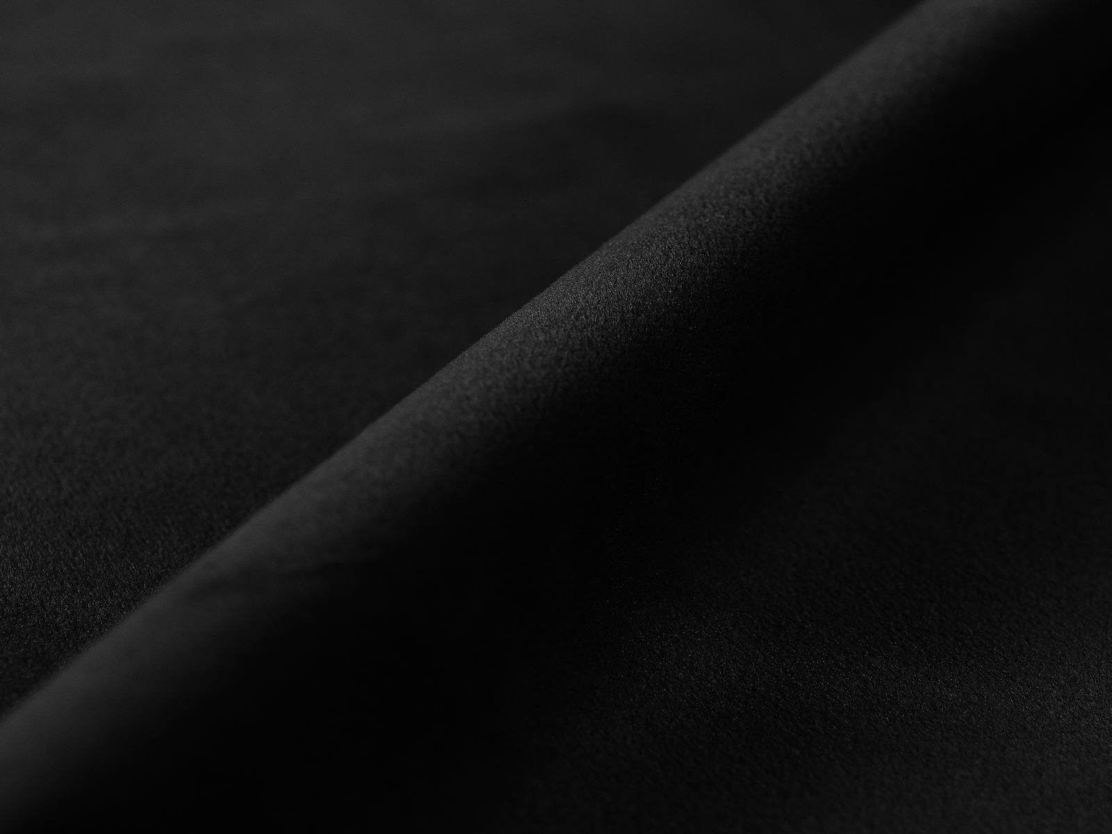 Kotna garnitura Delavie 106 (Paris Black)