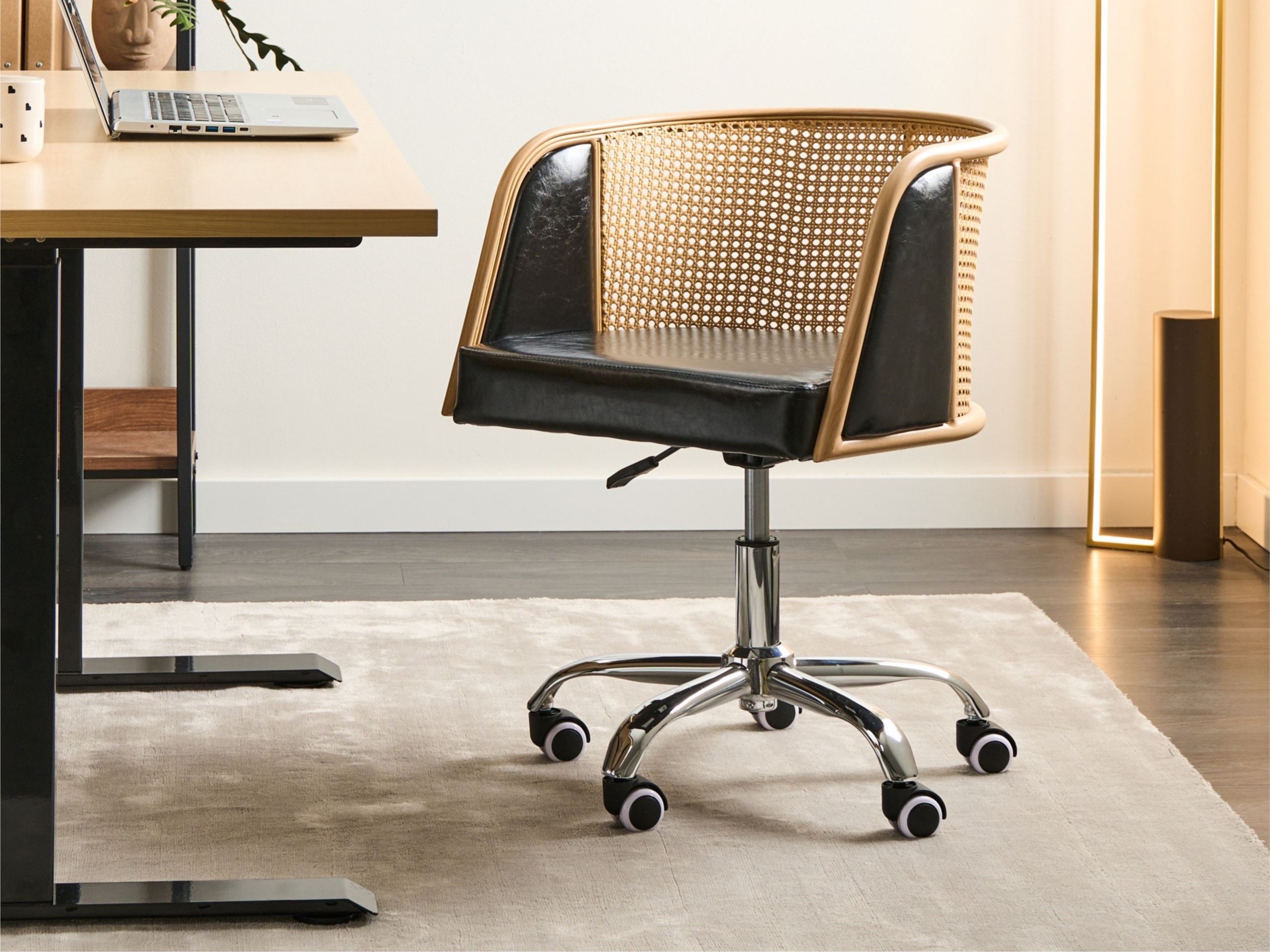 Pisarniški stol Berwyn 2779