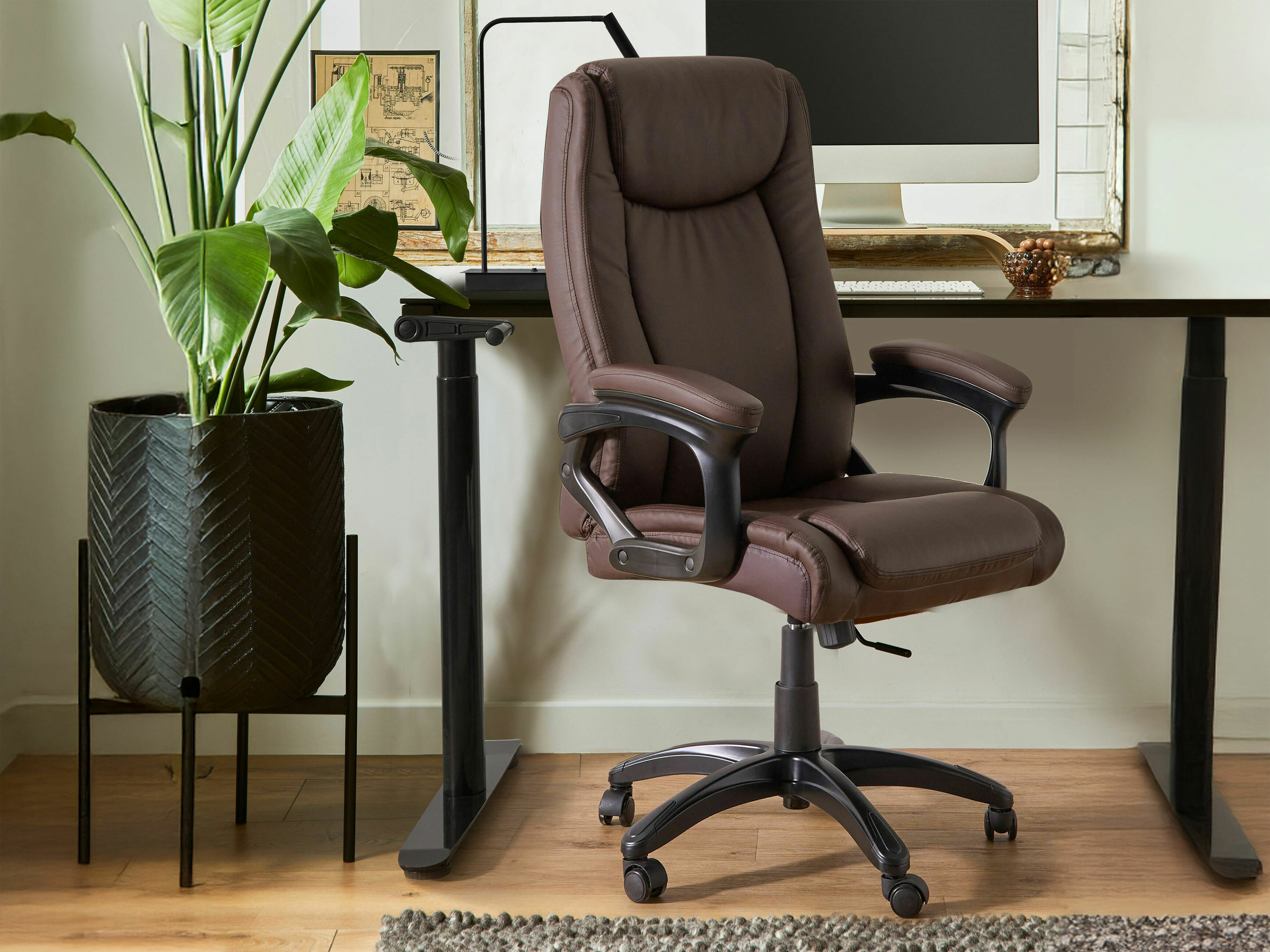 Pisarniški stol Berwyn 2785