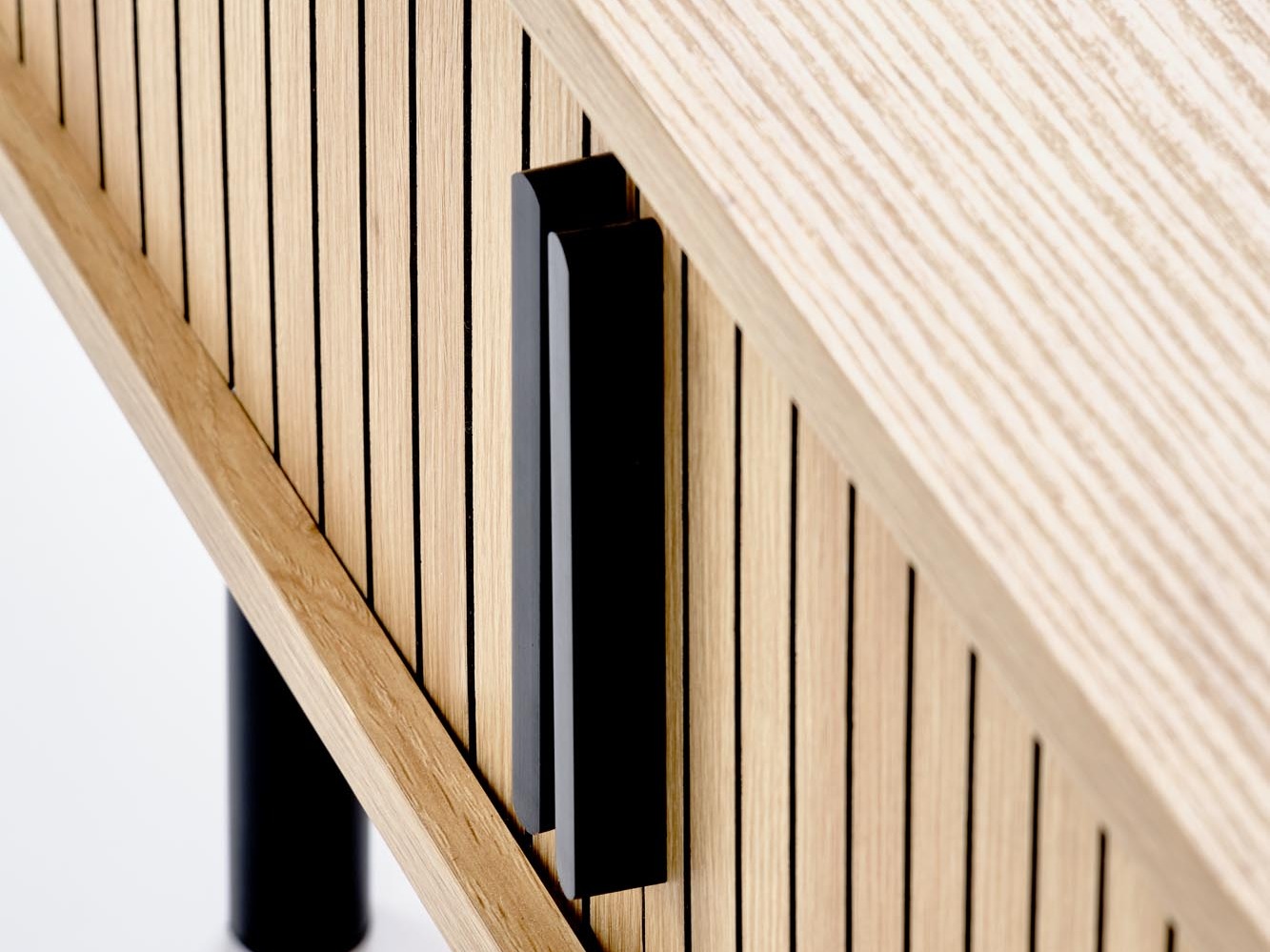 Klubska mizica Houston 2037