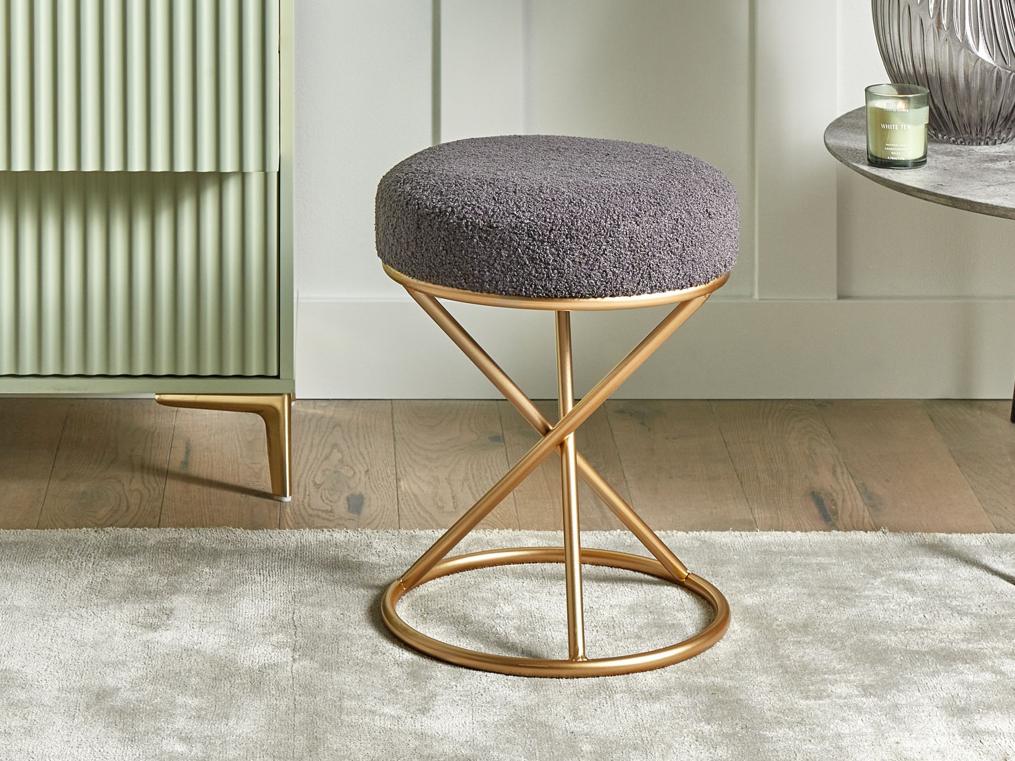 Stolček Berwyn 2839 (Siva)