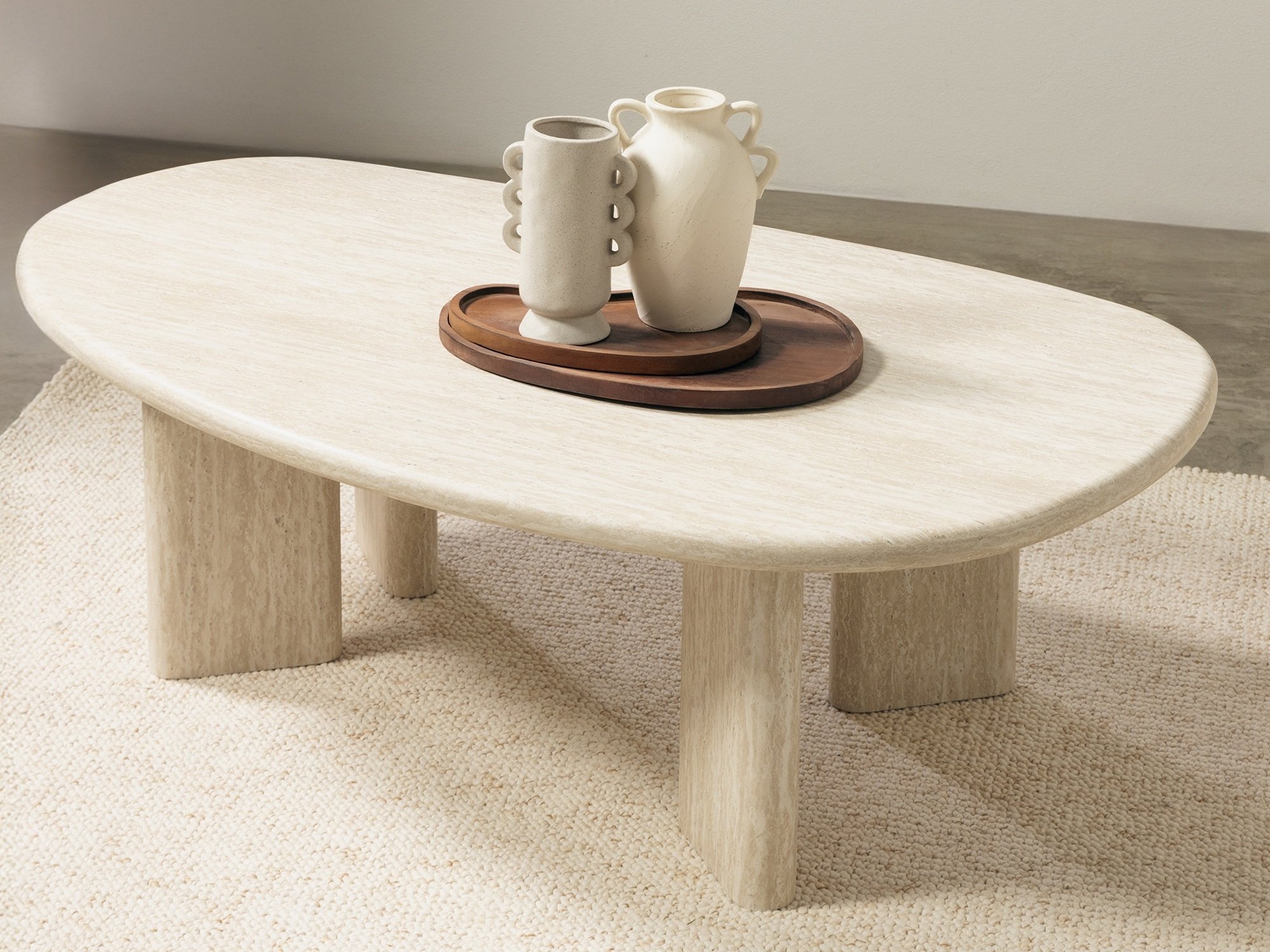 Klubska mizica Burleson 476 (Svetla Travertine)