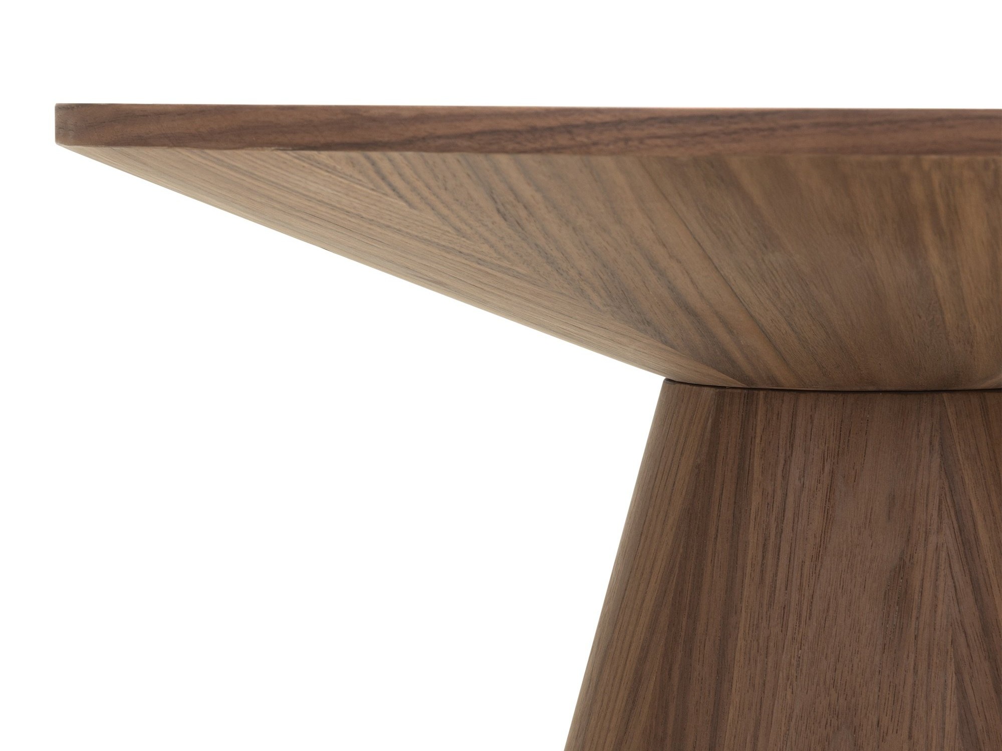 Klubska mizica Burleson 436