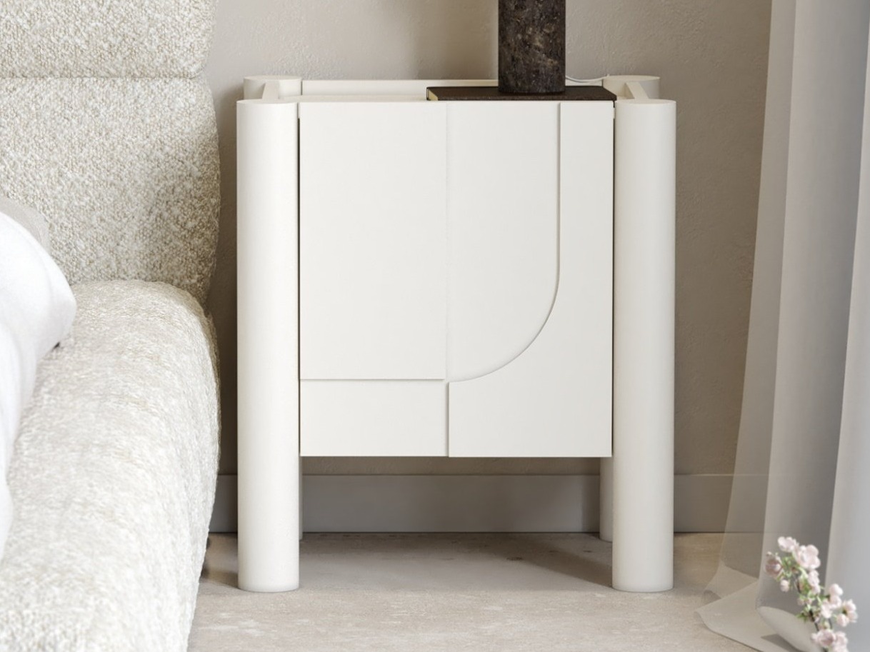 Nočna omarica Burleson 437