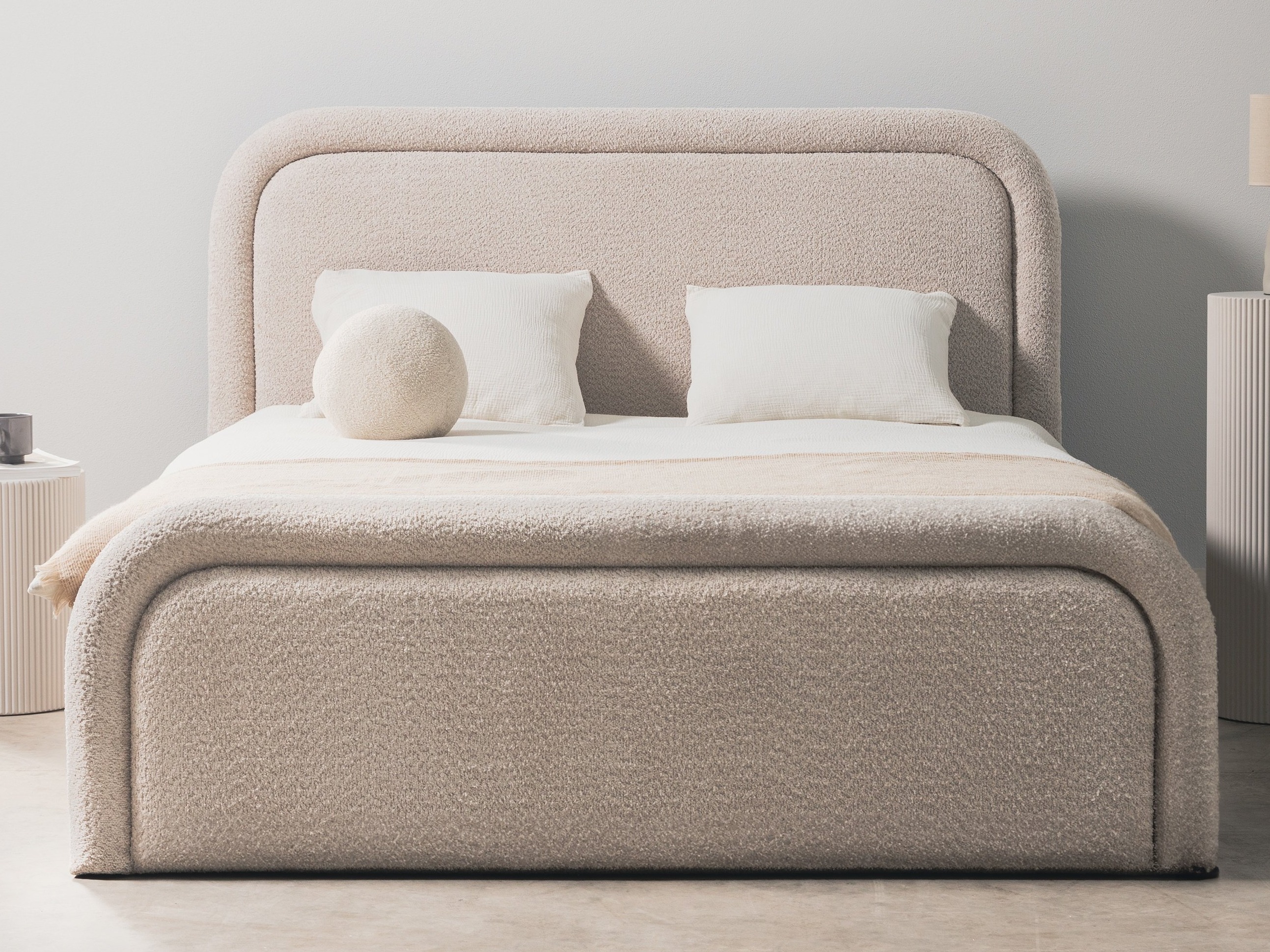 Postelja Burleson 430